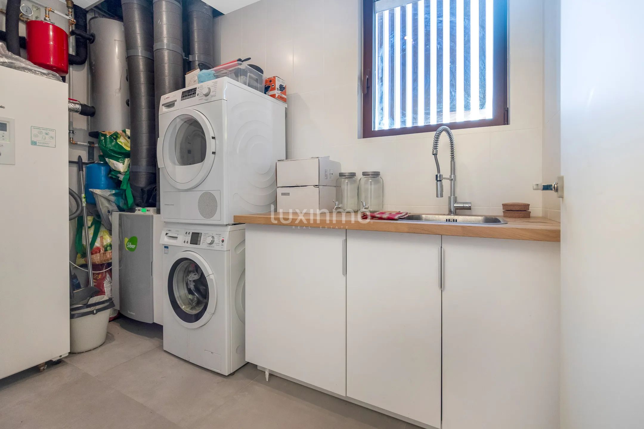 Роскошный и современный дом с 4 спальнями в сельской местности Финестрат — photo 24