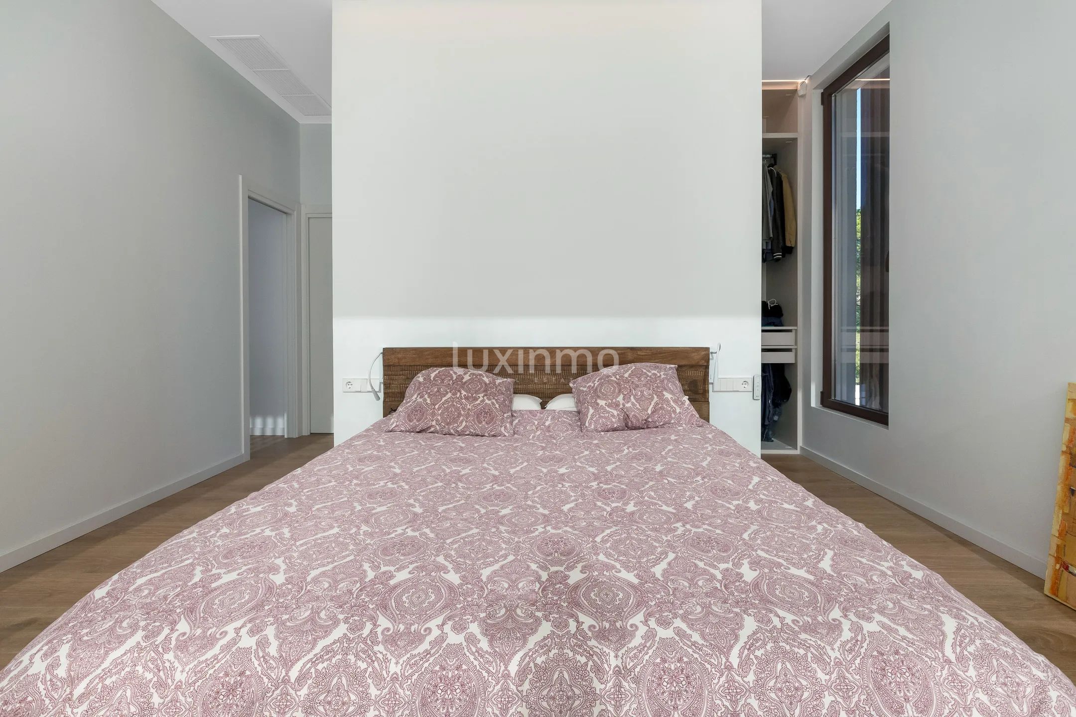 Роскошный и современный дом с 4 спальнями в сельской местности Финестрат — photo 27