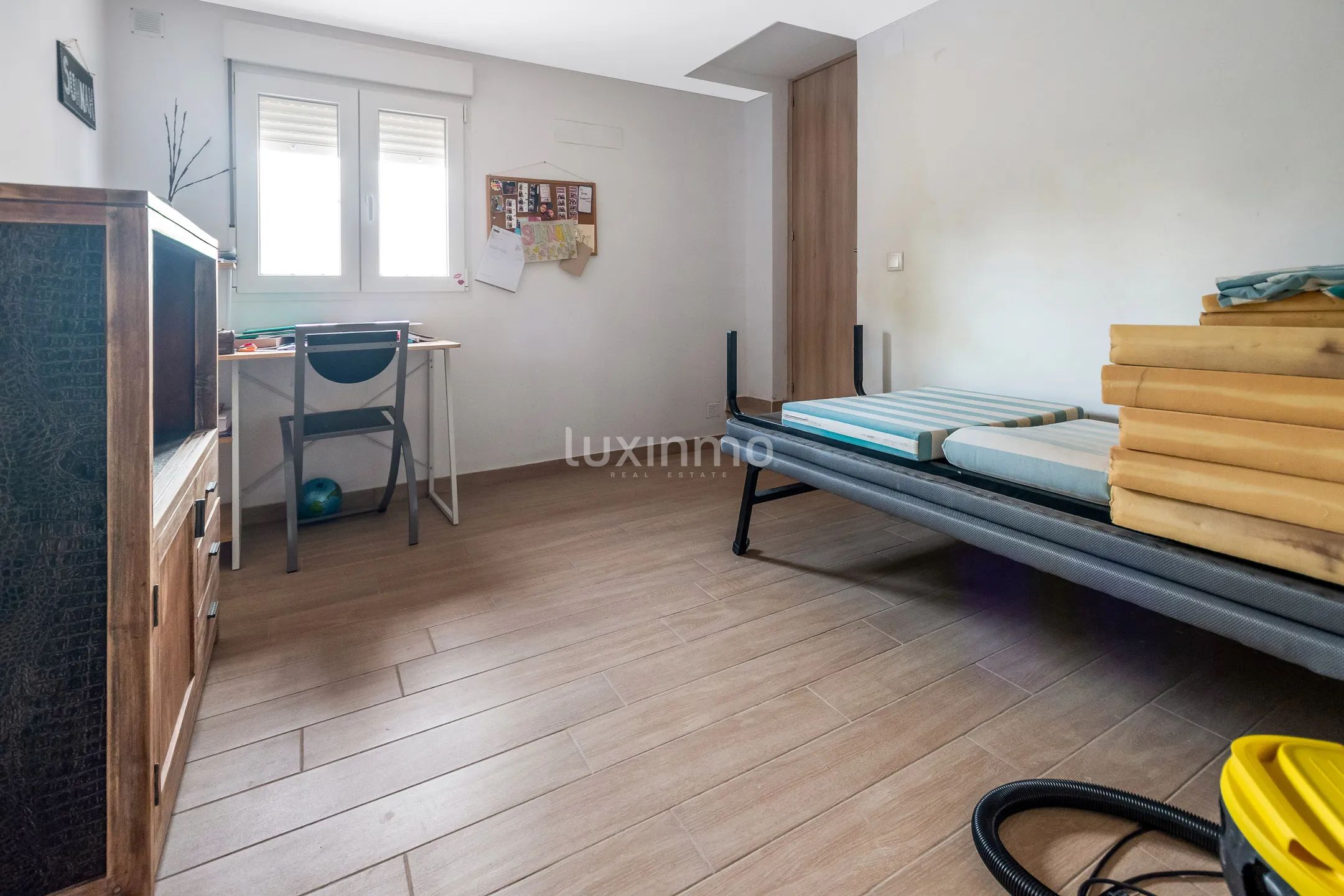 Urocza, odnowiona Finca z 4 sypialniami w La Nucia — photo 13