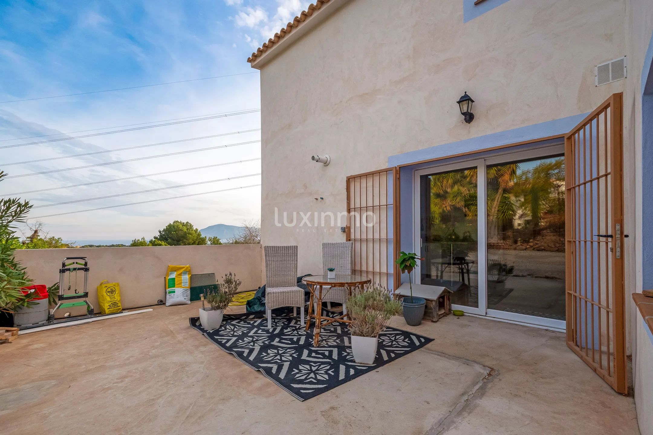Urocza, odnowiona Finca z 4 sypialniami w La Nucia — photo 7