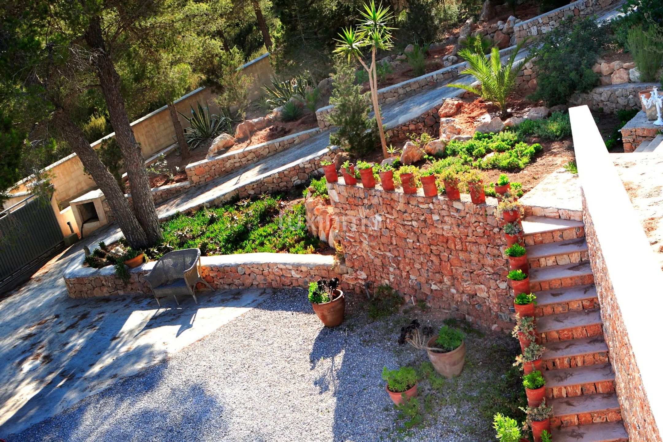 Preciosa villa mediterránea con licencia turística en Sa Caleta, Ibiza — photo 24