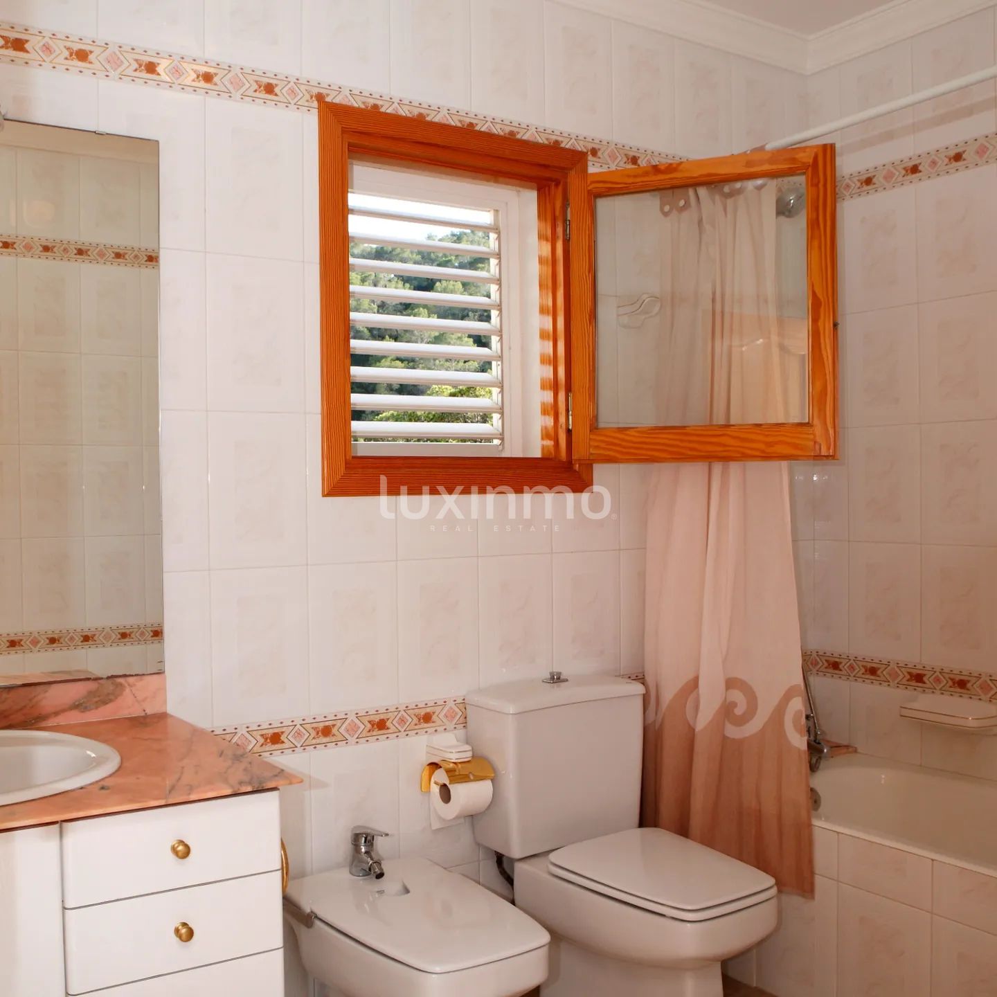 Preciosa villa mediterránea con licencia turística en Sa Caleta, Ibiza — photo 22