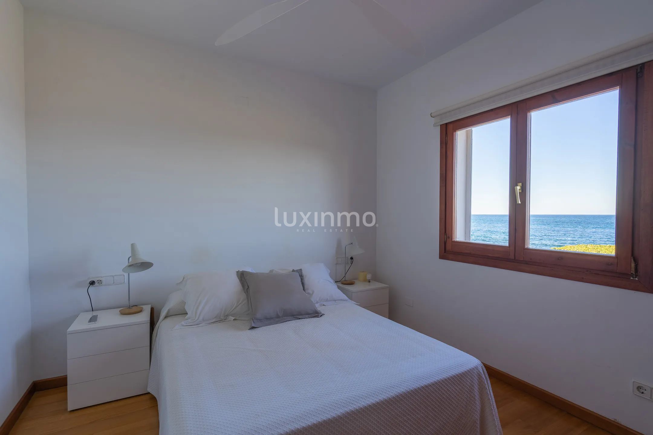Superbe maison indépendante de 4 chambres avec vue sur la mer et la montagne à El Arenal, Jávea — photo 11