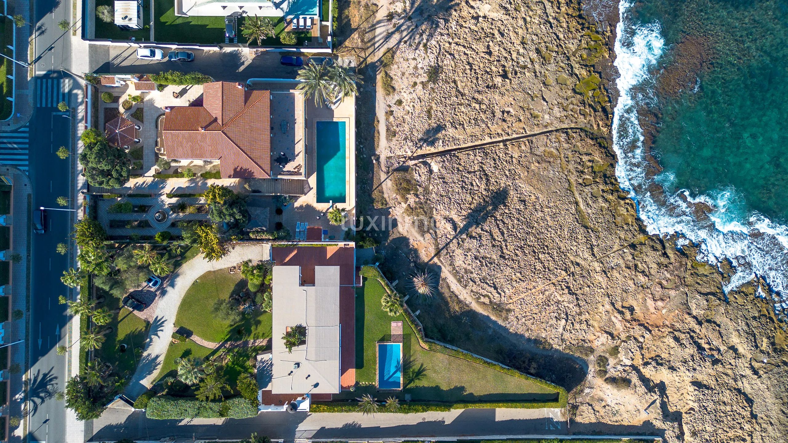 Superbe maison indépendante de 4 chambres avec vue sur la mer et la montagne à El Arenal, Jávea — photo 2