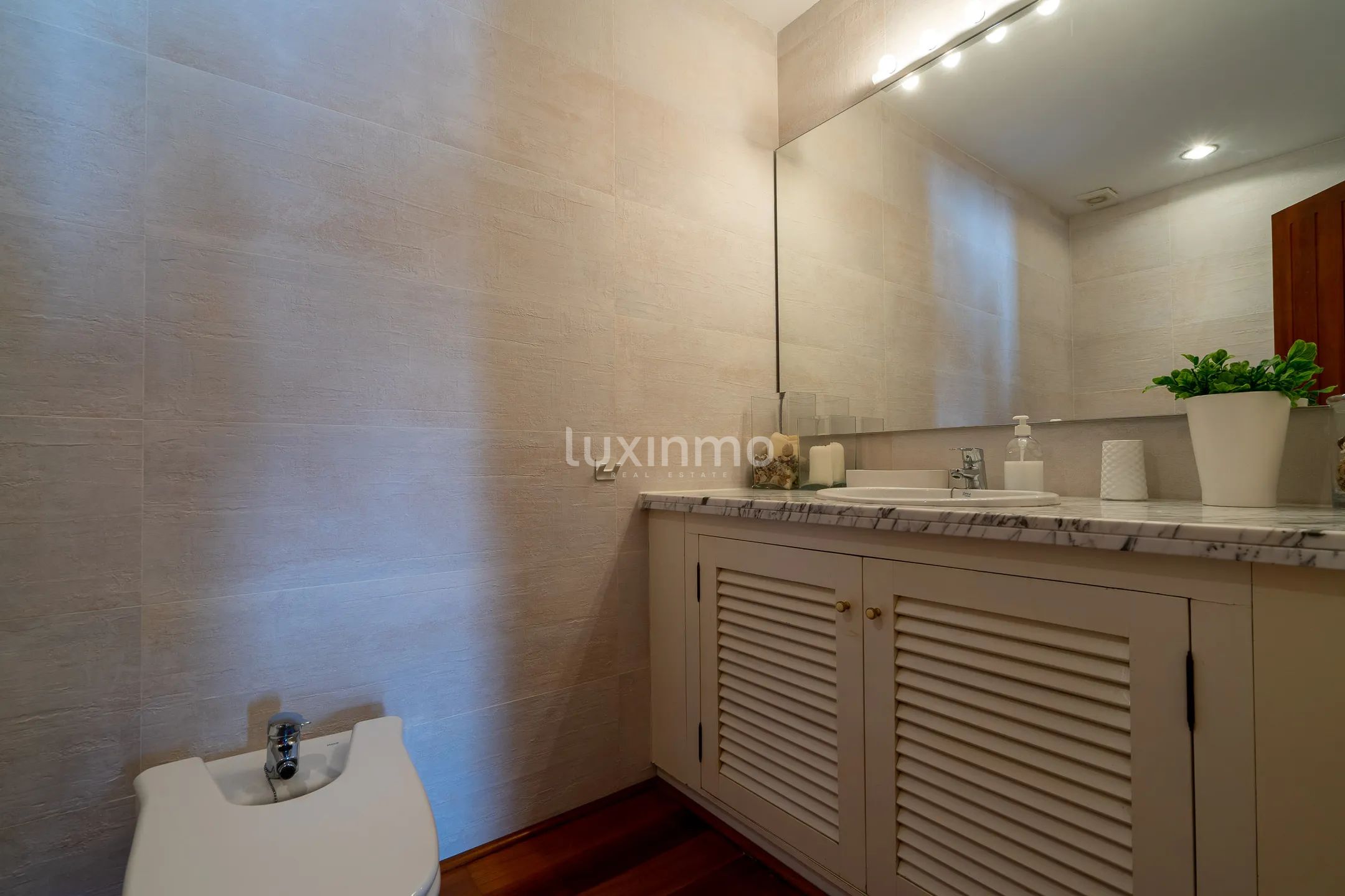 Atemberaubendes 4-Schlafzimmer-Haus mit Meer- und Bergblick in El Arenal, Jávea — photo 20