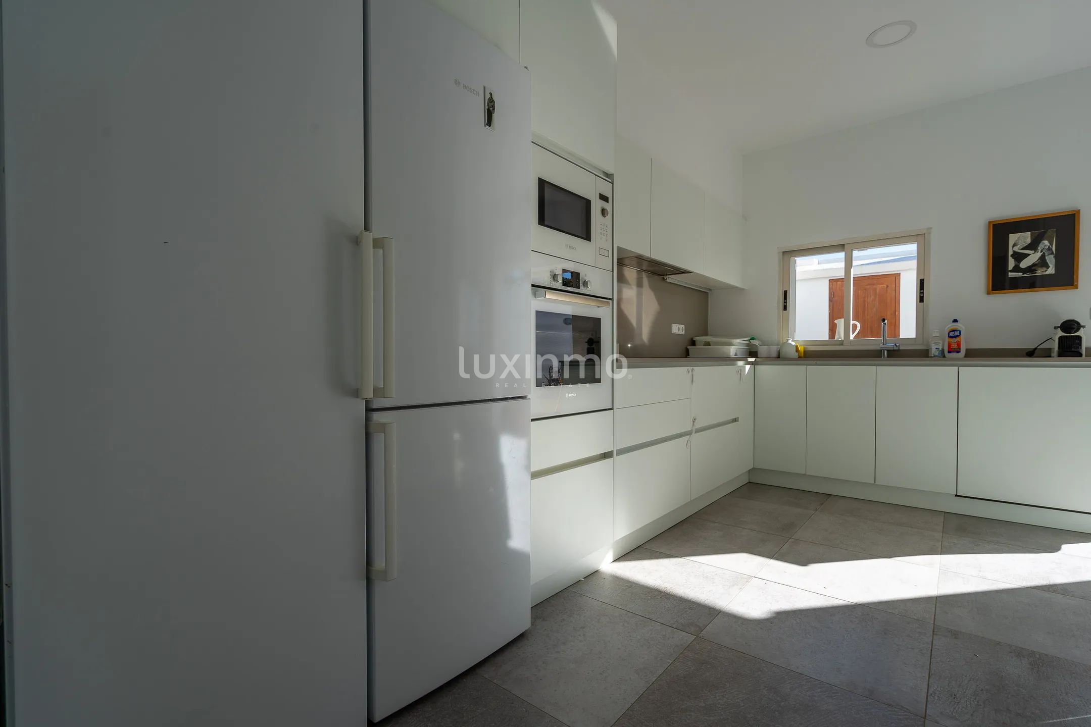 Atemberaubendes 4-Schlafzimmer-Haus mit Meer- und Bergblick in El Arenal, Jávea — photo 19