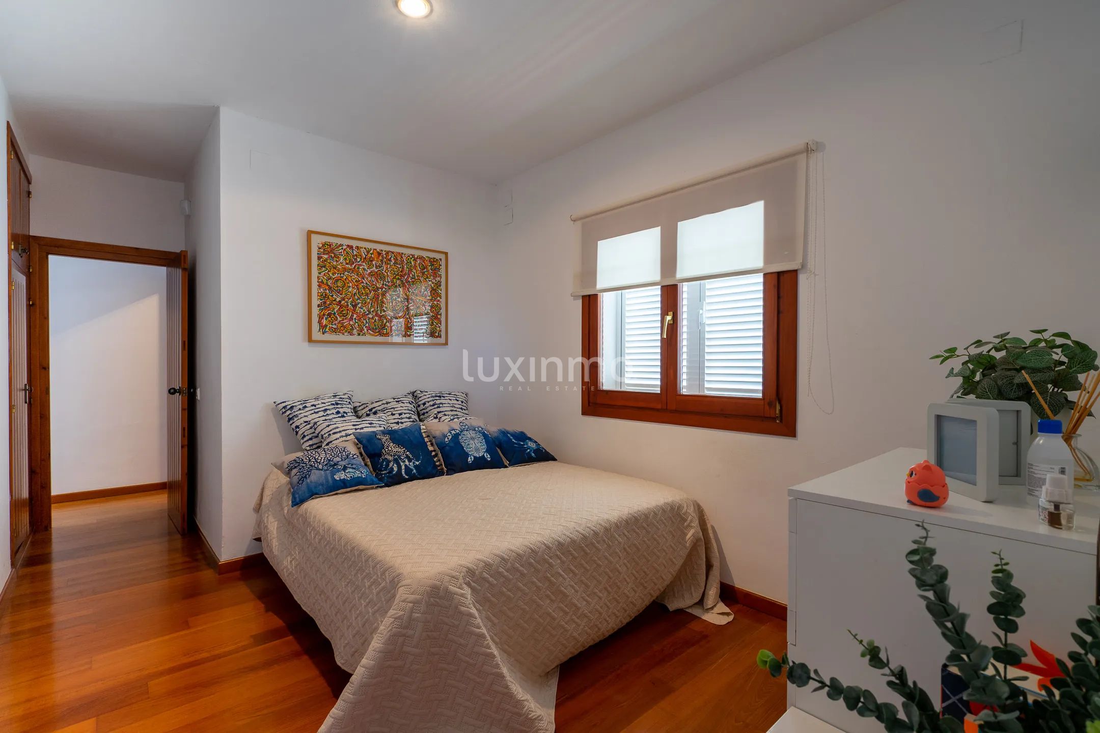 Atemberaubendes 4-Schlafzimmer-Haus mit Meer- und Bergblick in El Arenal, Jávea — photo 15