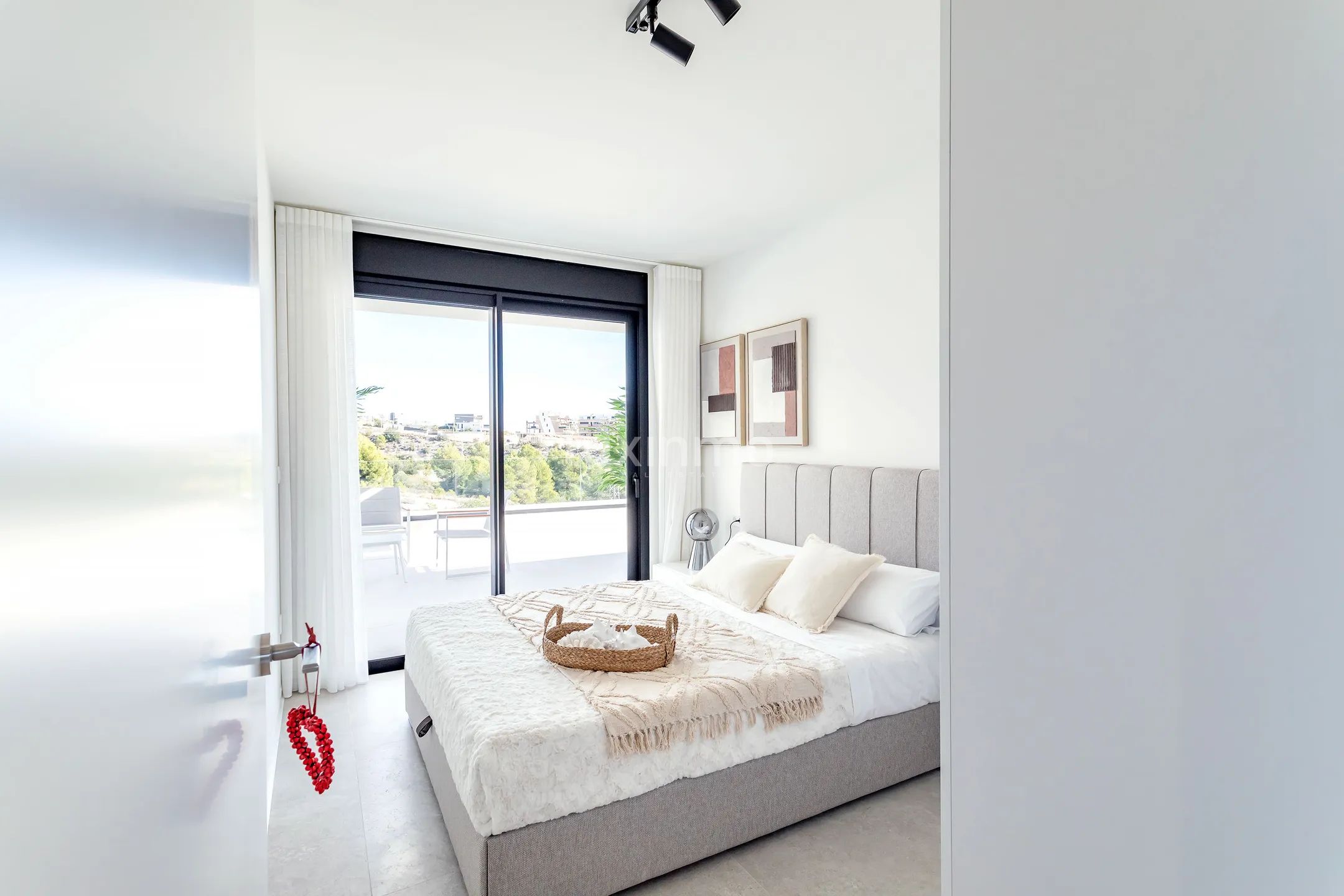 Impresionante apartamento en venta con vistas al mar en Finestrat — photo 17