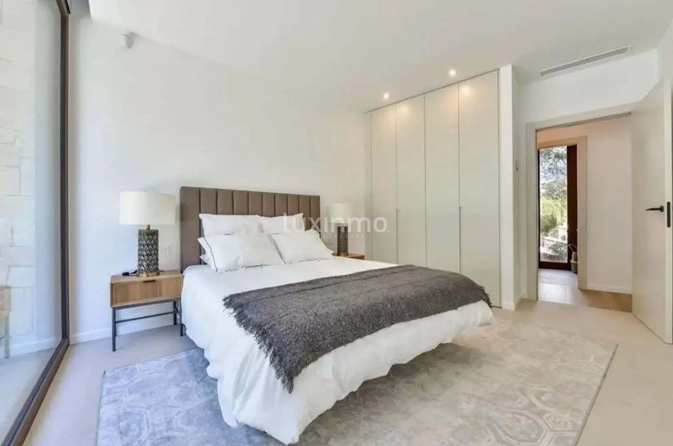 Fantastiskt fristående hus med 4 sovrum och utsikt över havet och bergen i Altea — photo 11