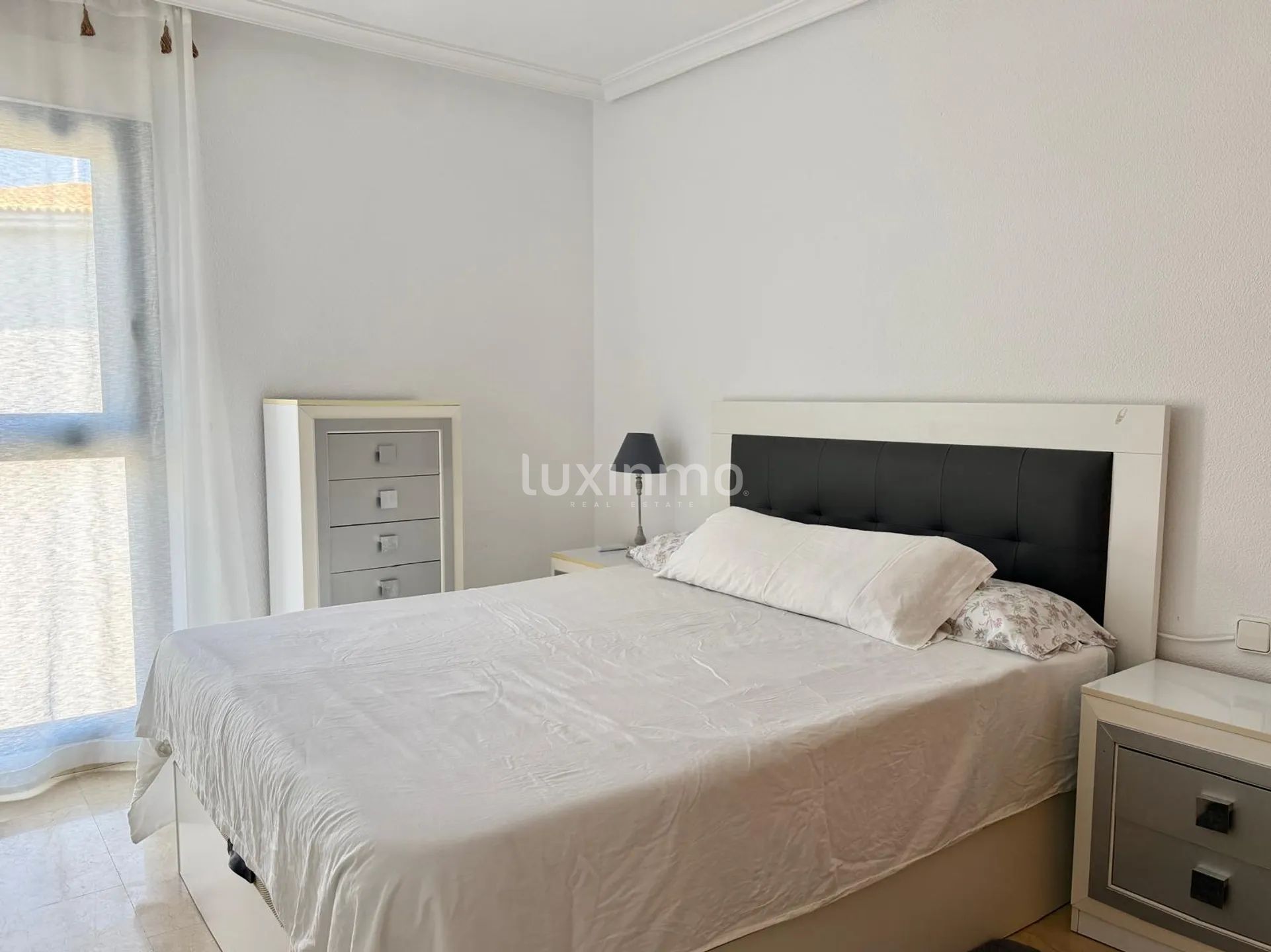 Urocze mieszkanie z 3 sypialniami w L'Albir — photo 9