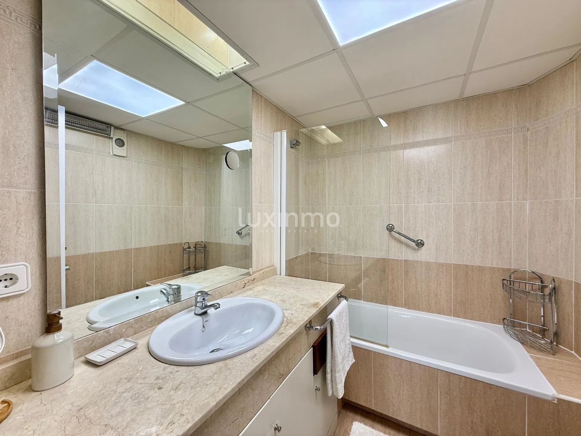Urocze mieszkanie z 3 sypialniami w L'Albir — photo 8