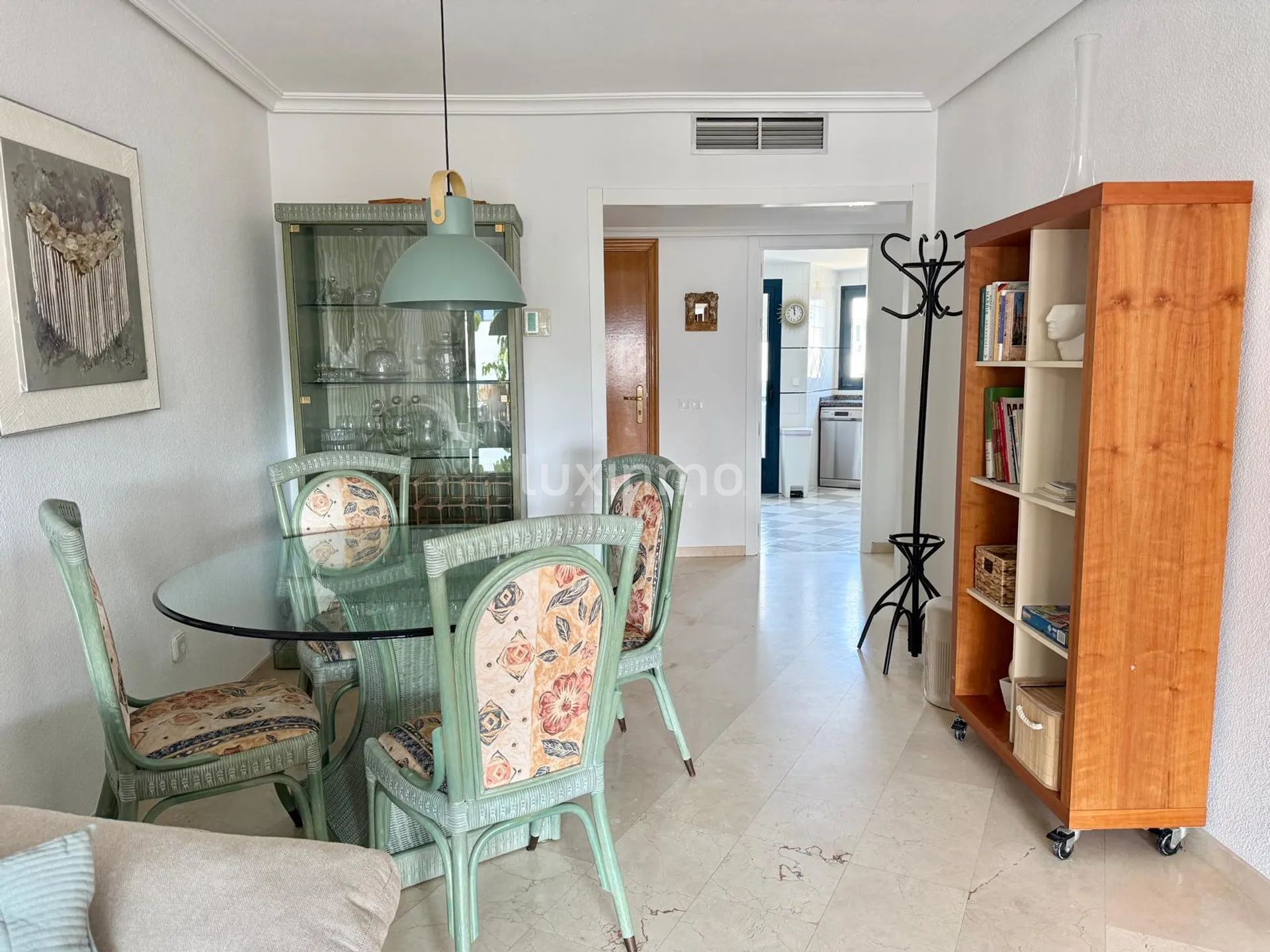 Urocze mieszkanie z 3 sypialniami w L'Albir — photo 4