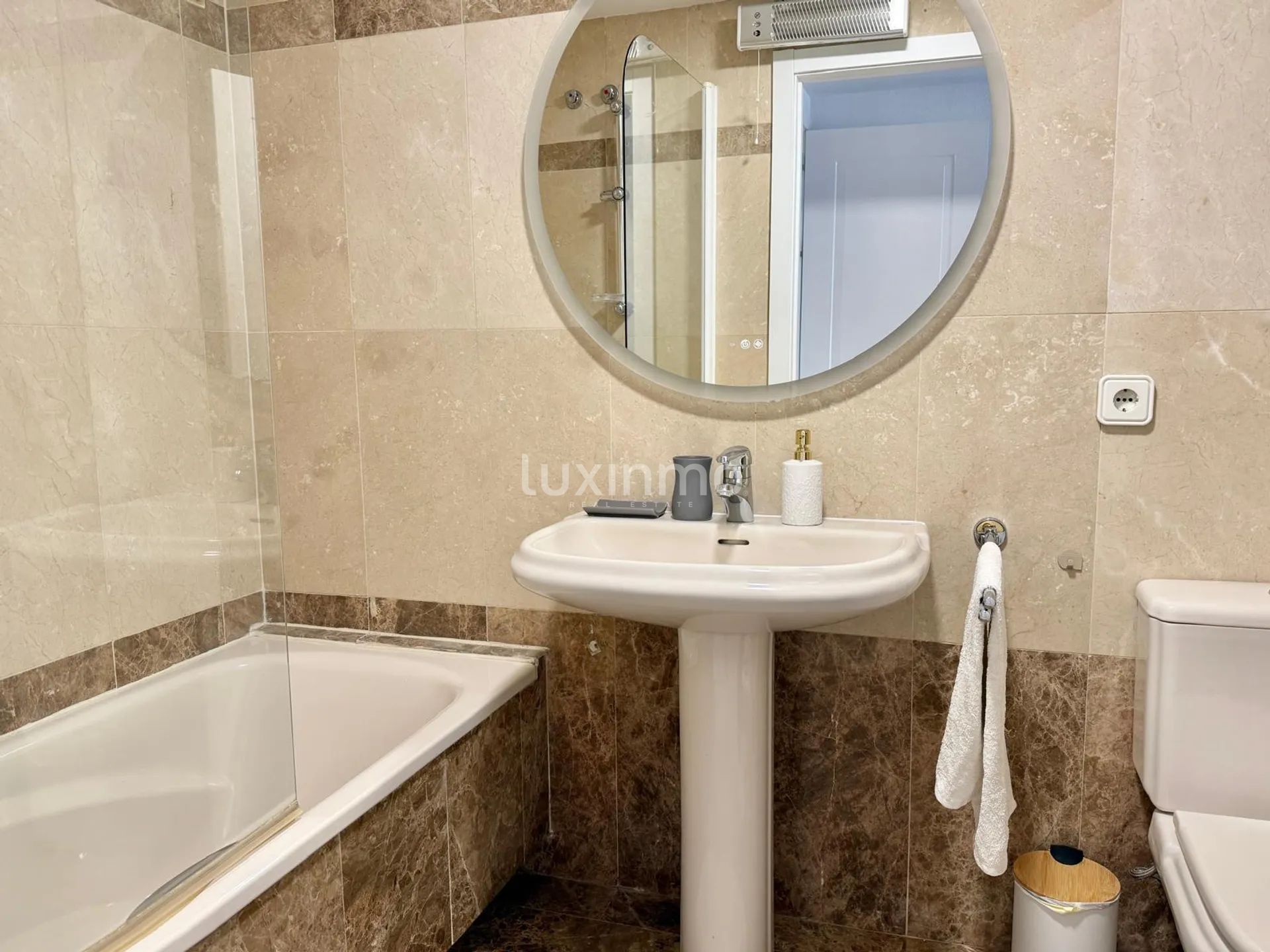 Urocze mieszkanie z 3 sypialniami w L'Albir — photo 11
