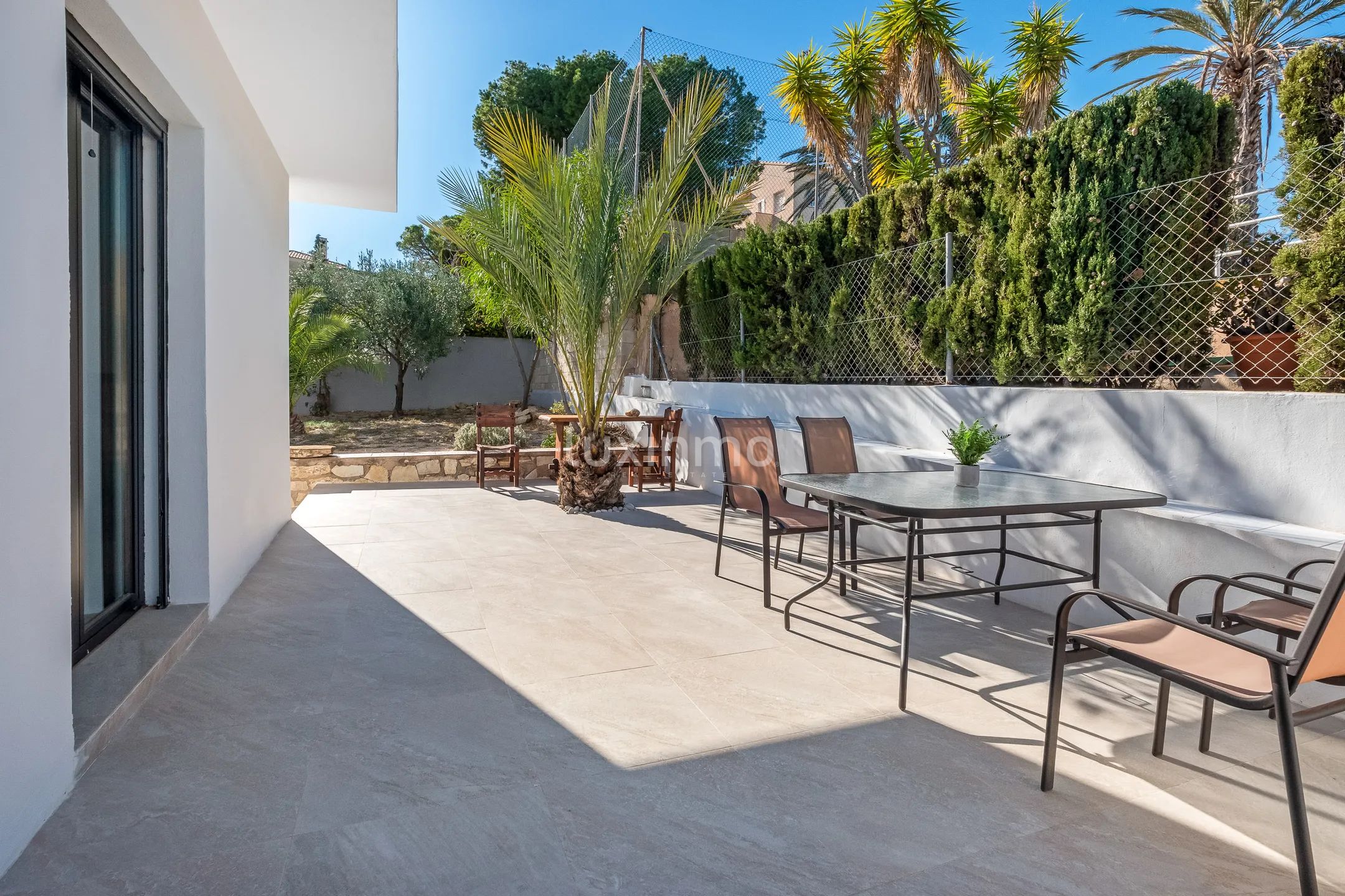 Modernes freistehendes Haus mit privatem Pool in Pueblo Acantilado, El Campello — photo 25