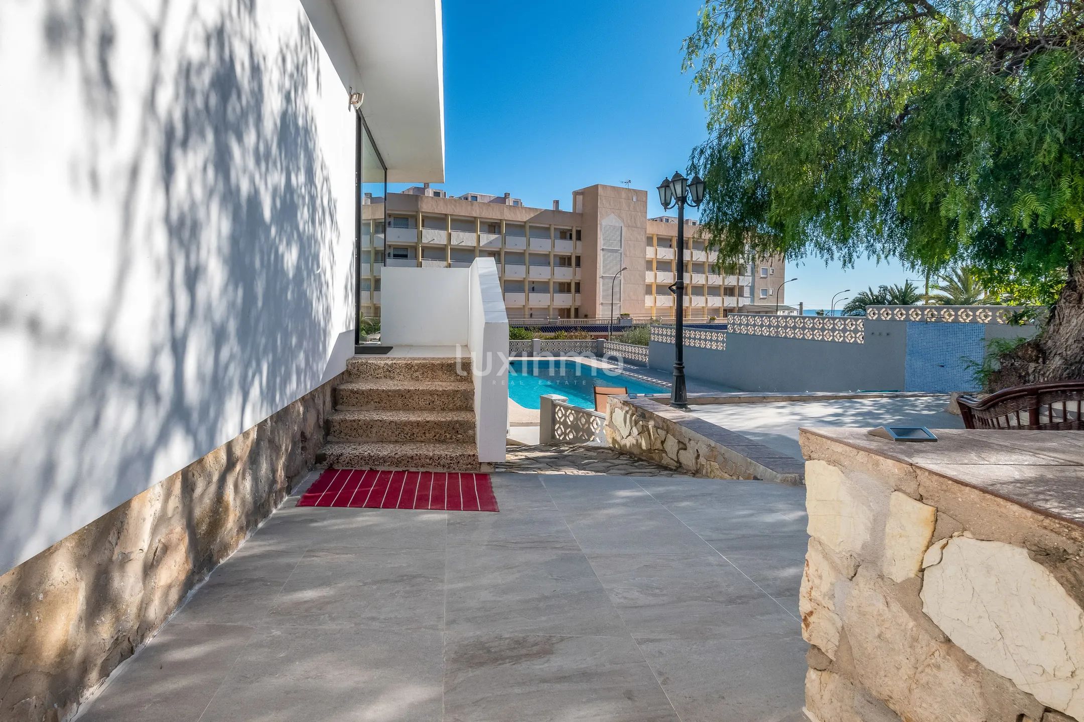 Modernes freistehendes Haus mit privatem Pool in Pueblo Acantilado, El Campello — photo 30