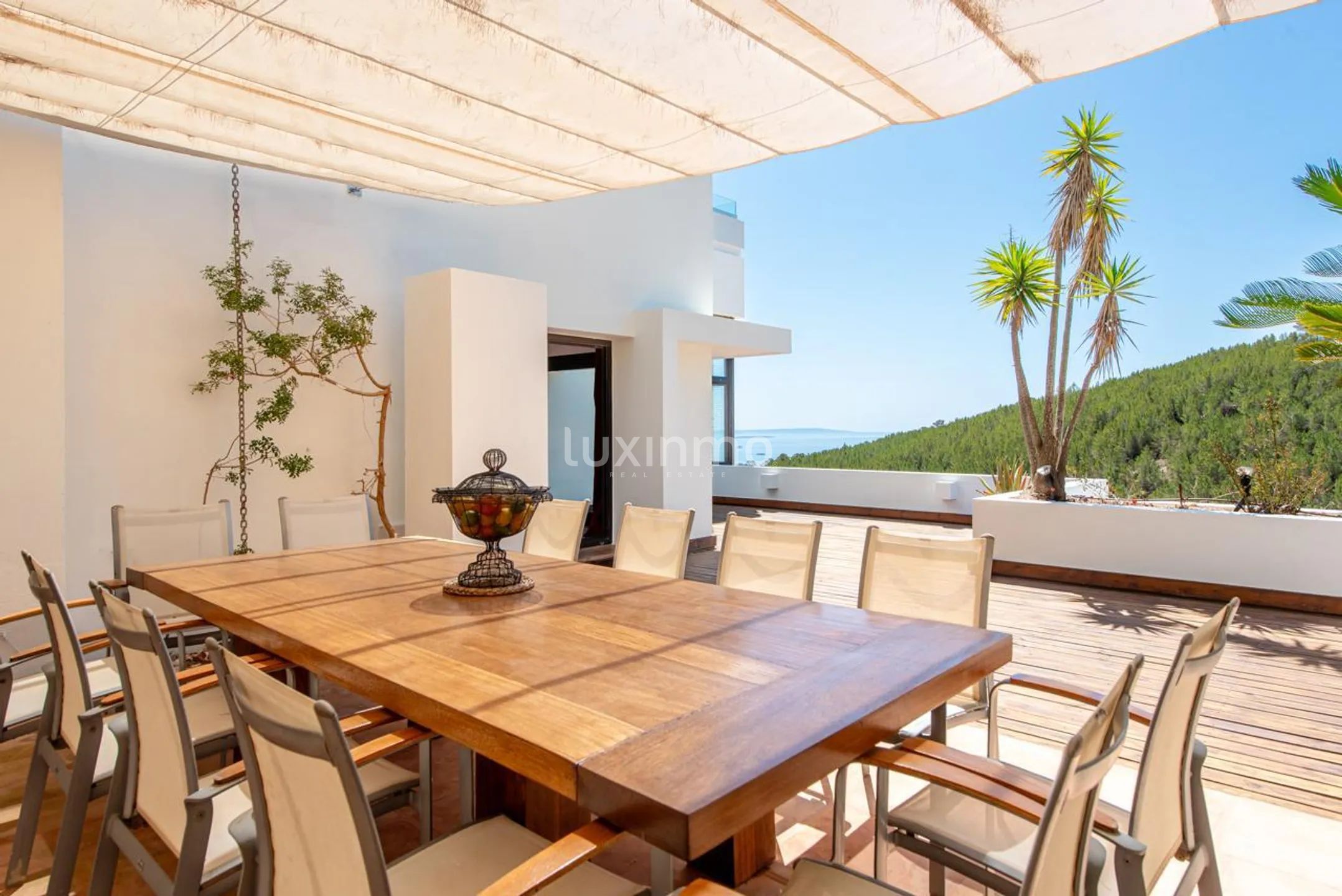 Spektakularna willa w wyjątkowej lokalizacji na Ibizie z panoramicznym widokiem na morze — photo 55