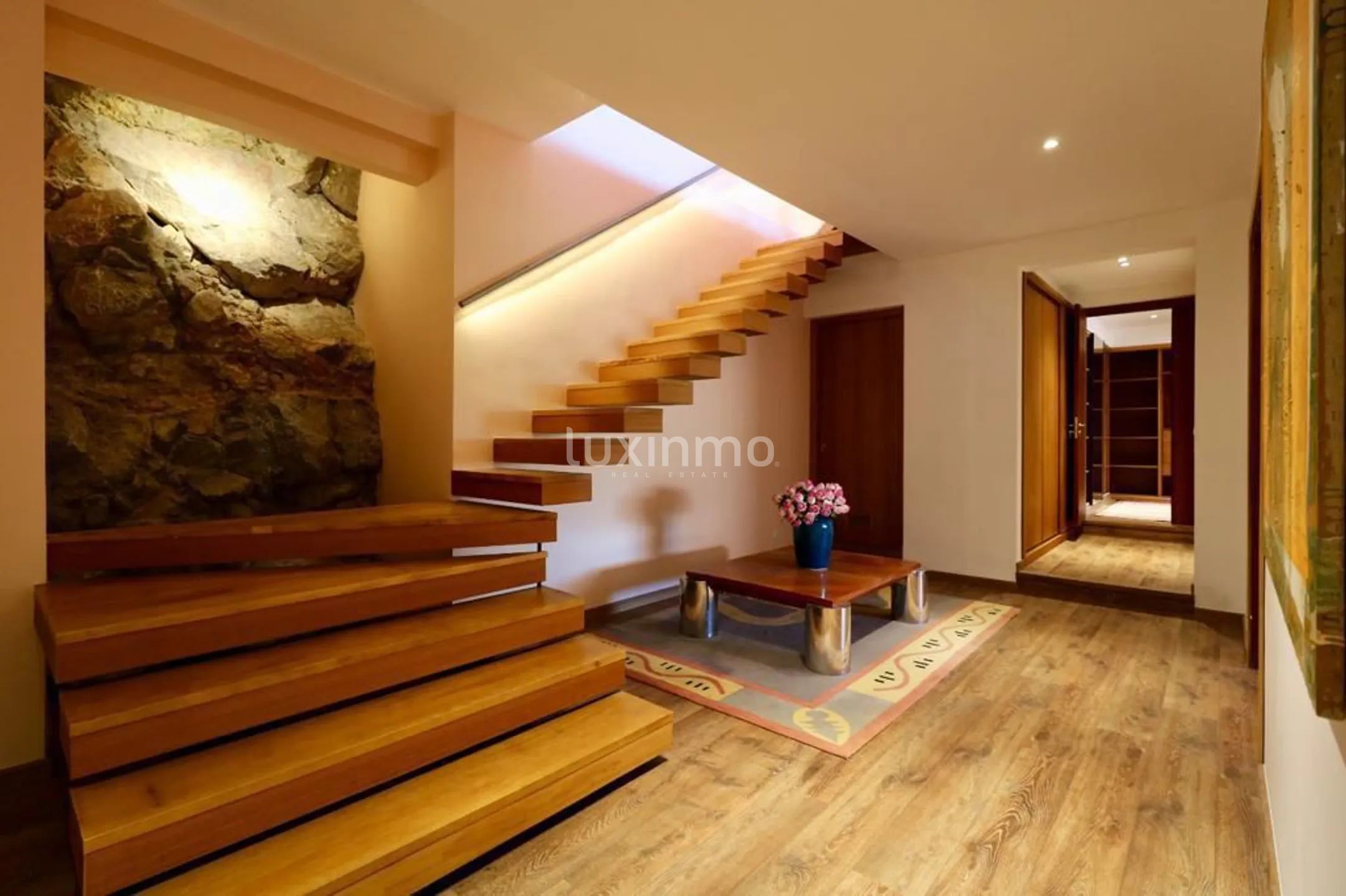 Spektakularna willa w wyjątkowej lokalizacji na Ibizie z panoramicznym widokiem na morze — photo 63