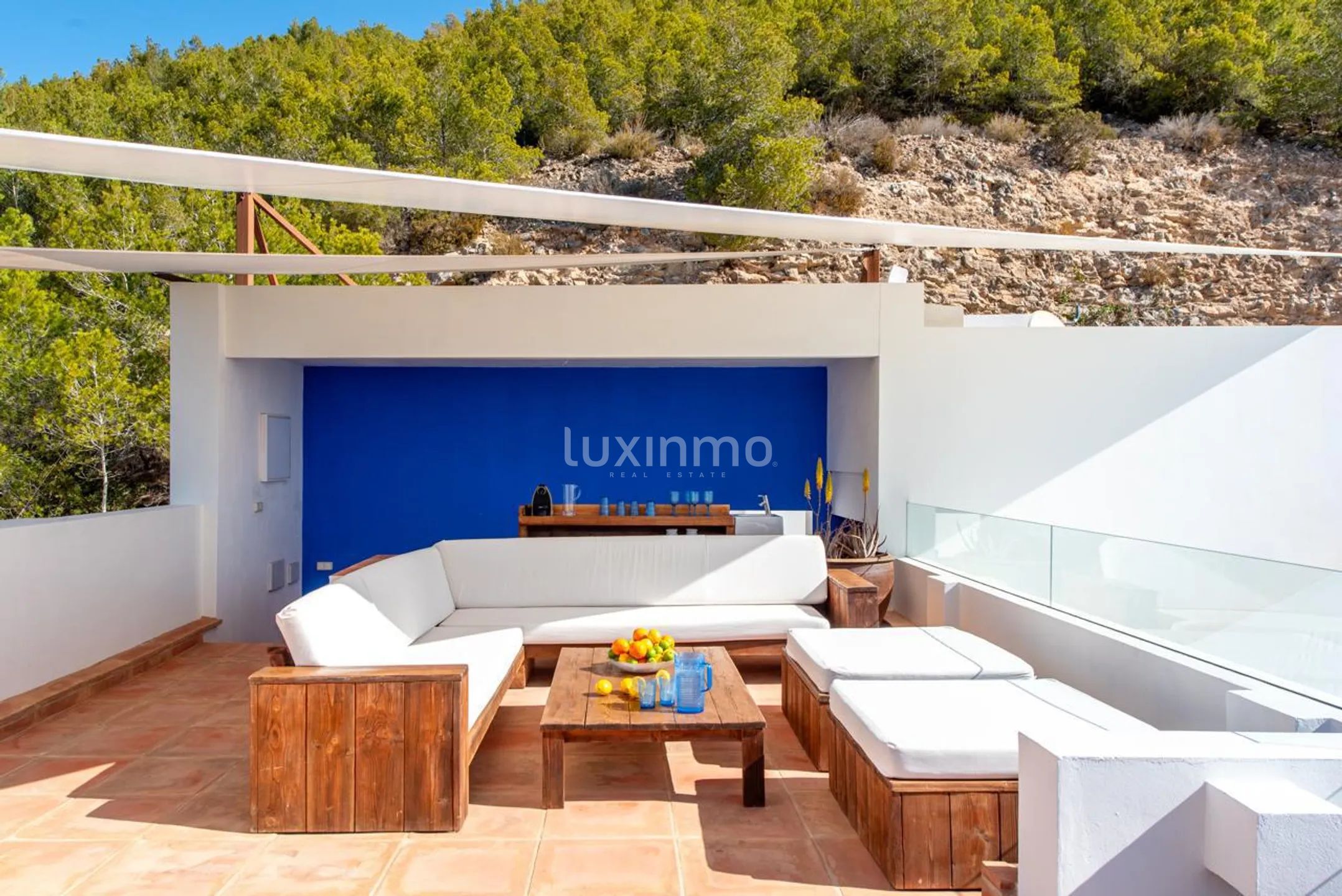 Spektakularna willa w wyjątkowej lokalizacji na Ibizie z panoramicznym widokiem na morze — photo 52