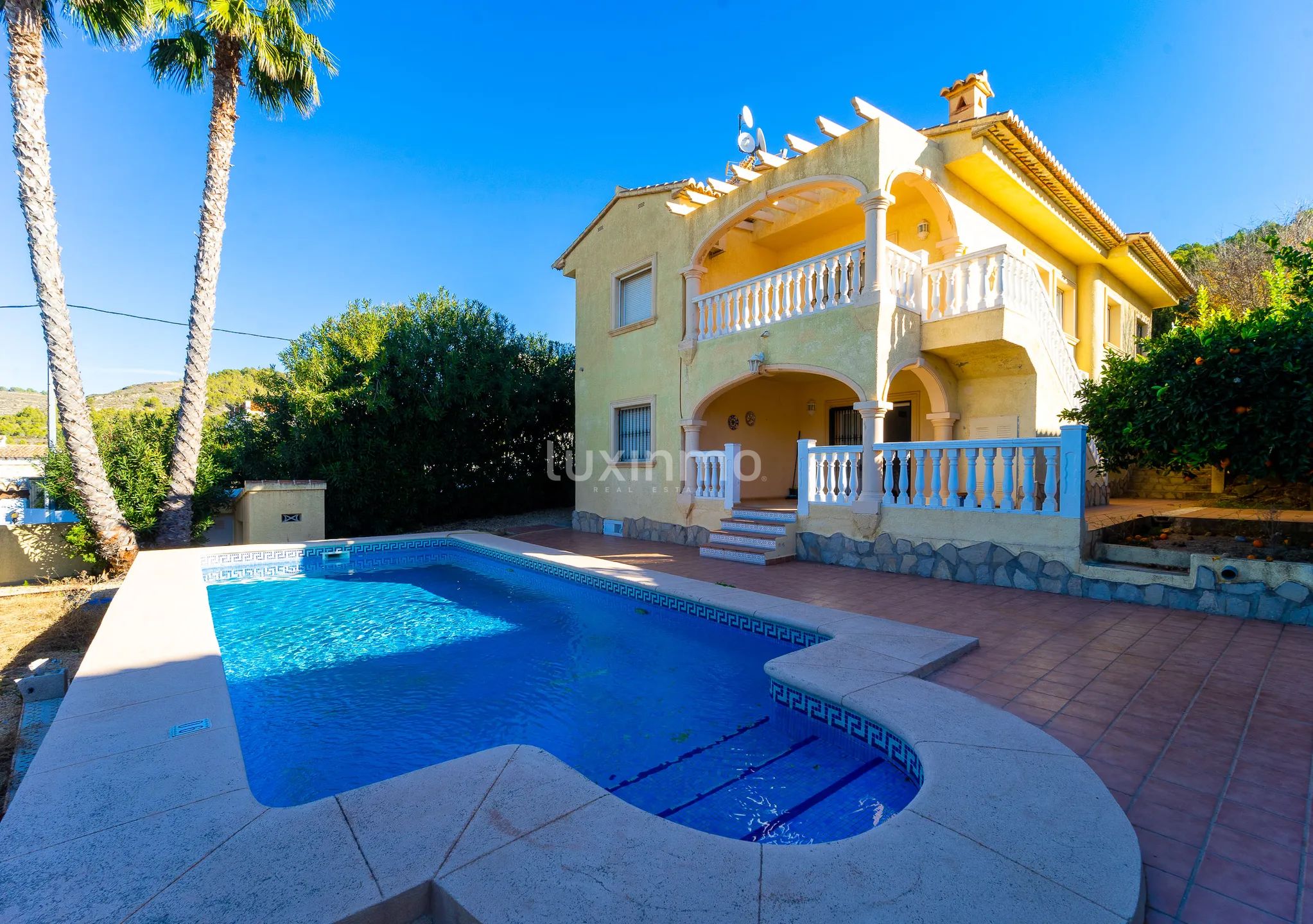 Sjarmerende enebolig i middelhavsstil i Calpe med privat basseng — photo 1