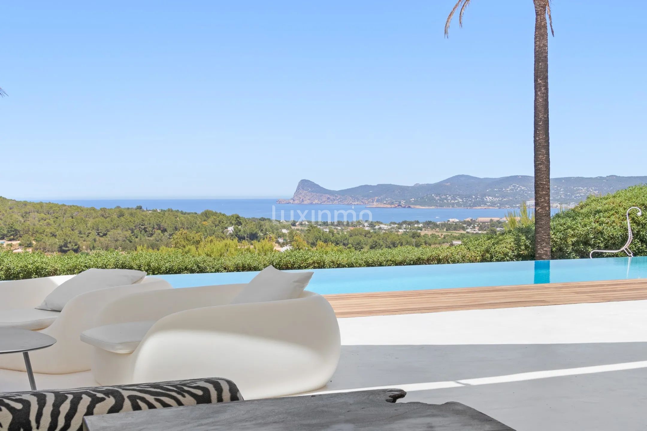 Newly Refurbished Modern Villa with Sea & Sunset Views with Tourist Lisence in Cala Bassa Area of Ibiza