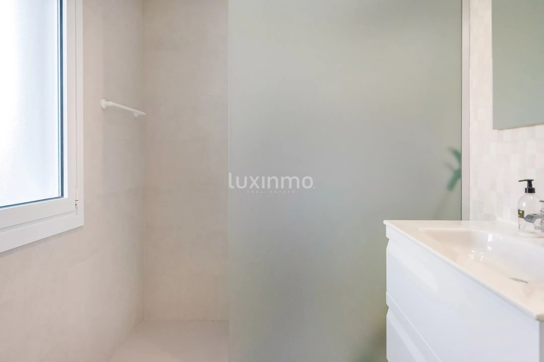 Superbe villa rénovée à vendre à Alfaz del Pi — photo 13