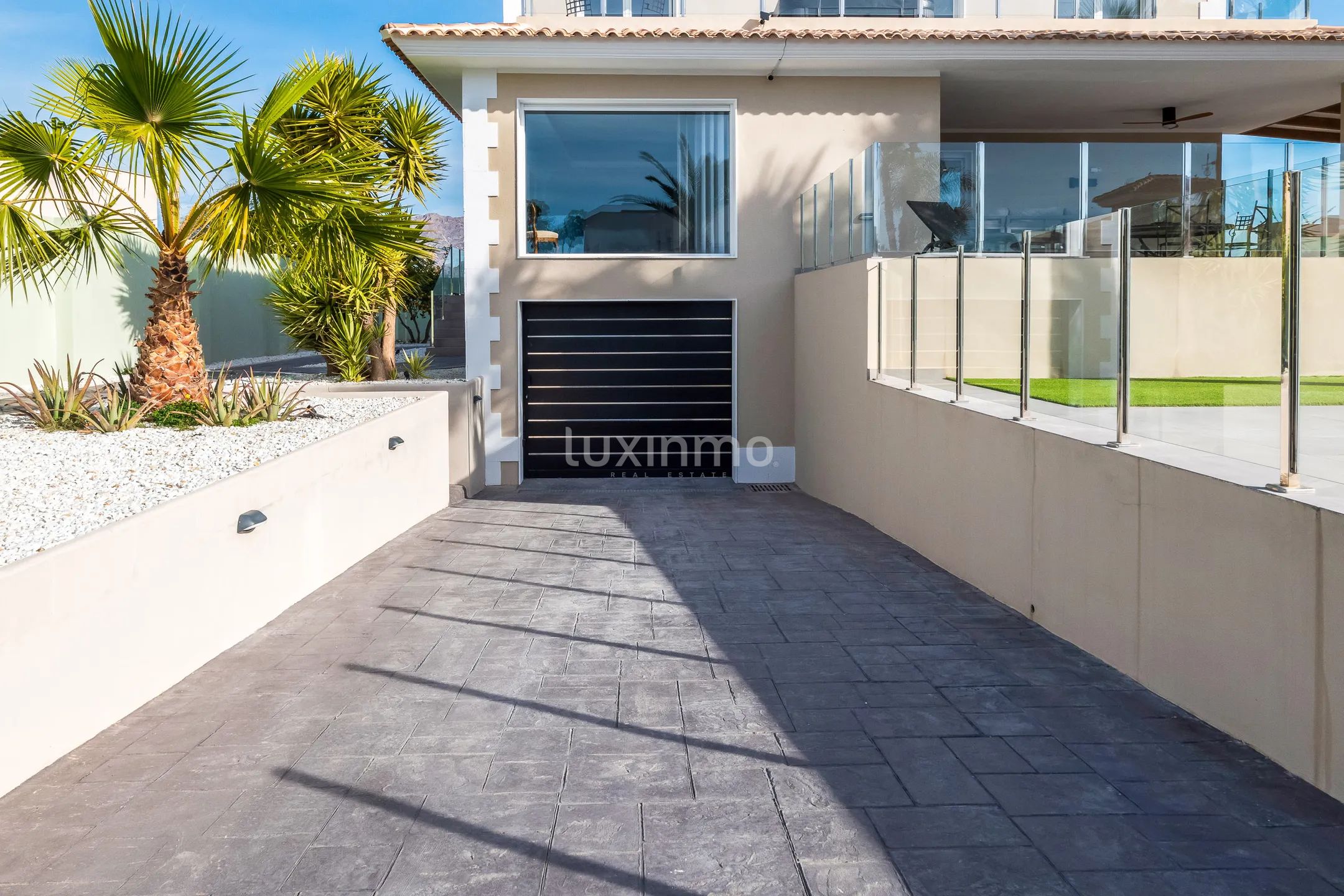 Superbe villa rénovée à vendre à Alfaz del Pi — photo 29