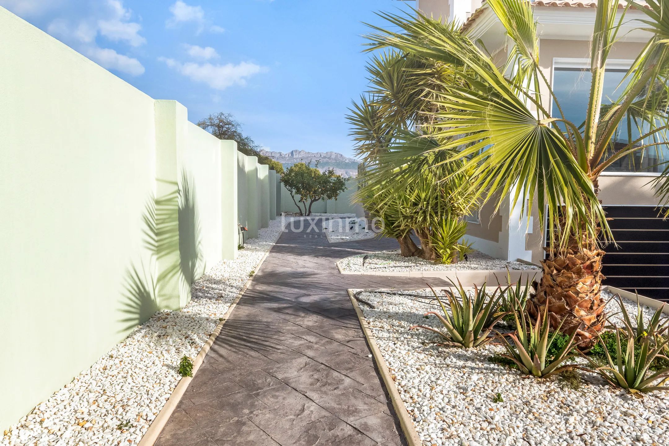 Superbe villa rénovée à vendre à Alfaz del Pi — photo 30