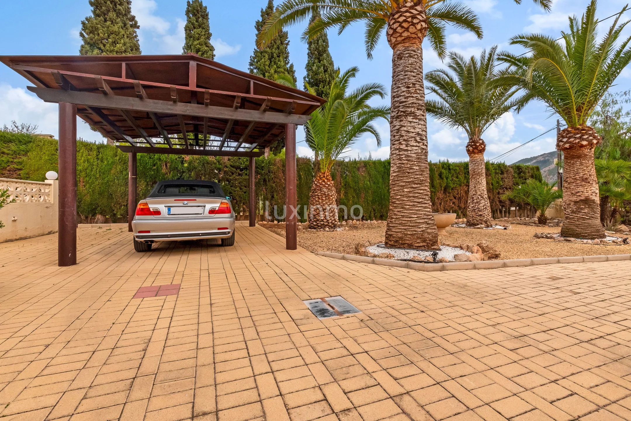 Charmante maison avec magnifique patio et piscine à Alfáz del Pi — photo 35