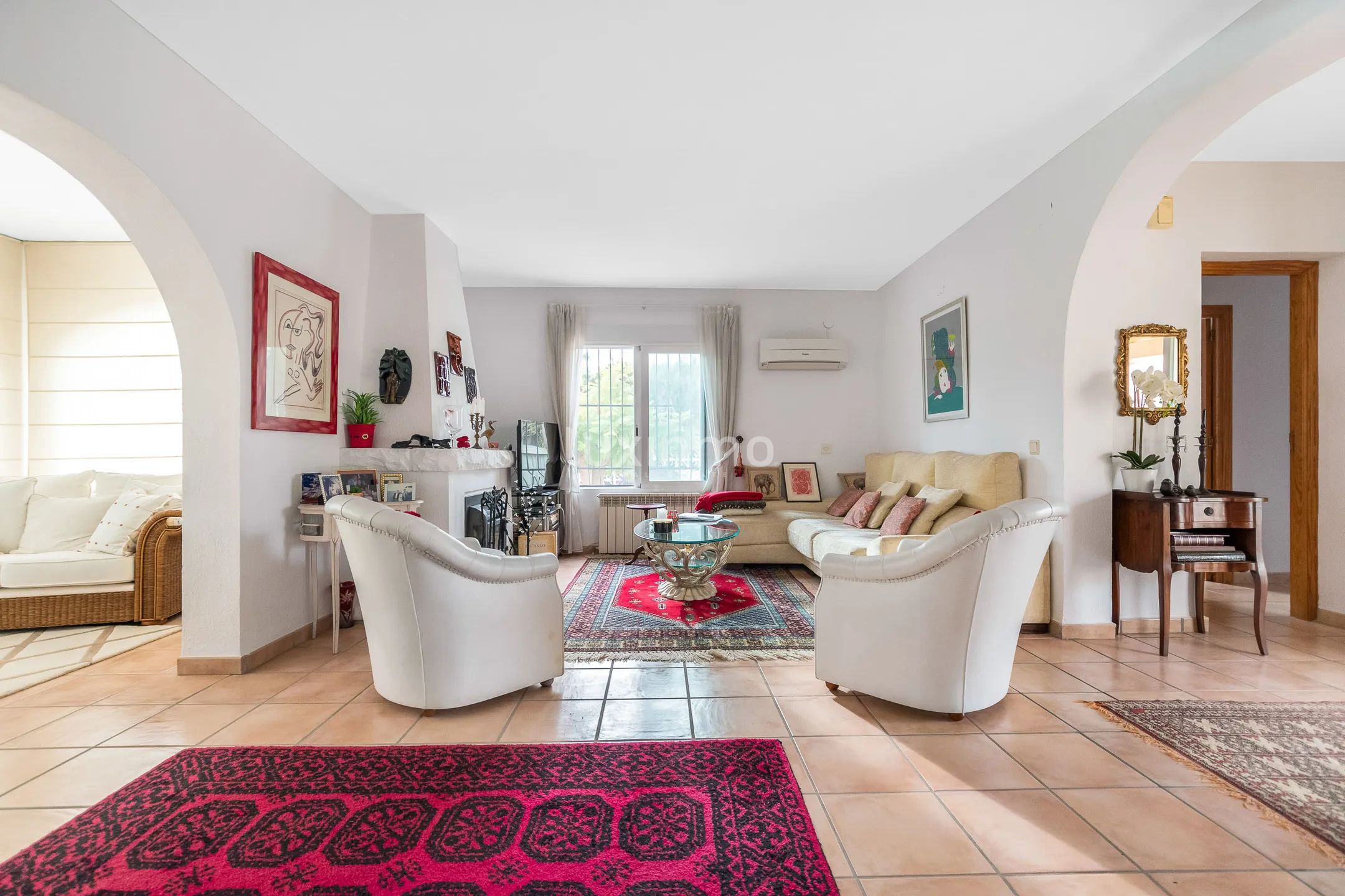 Charmante maison avec magnifique patio et piscine à Alfáz del Pi — photo 4