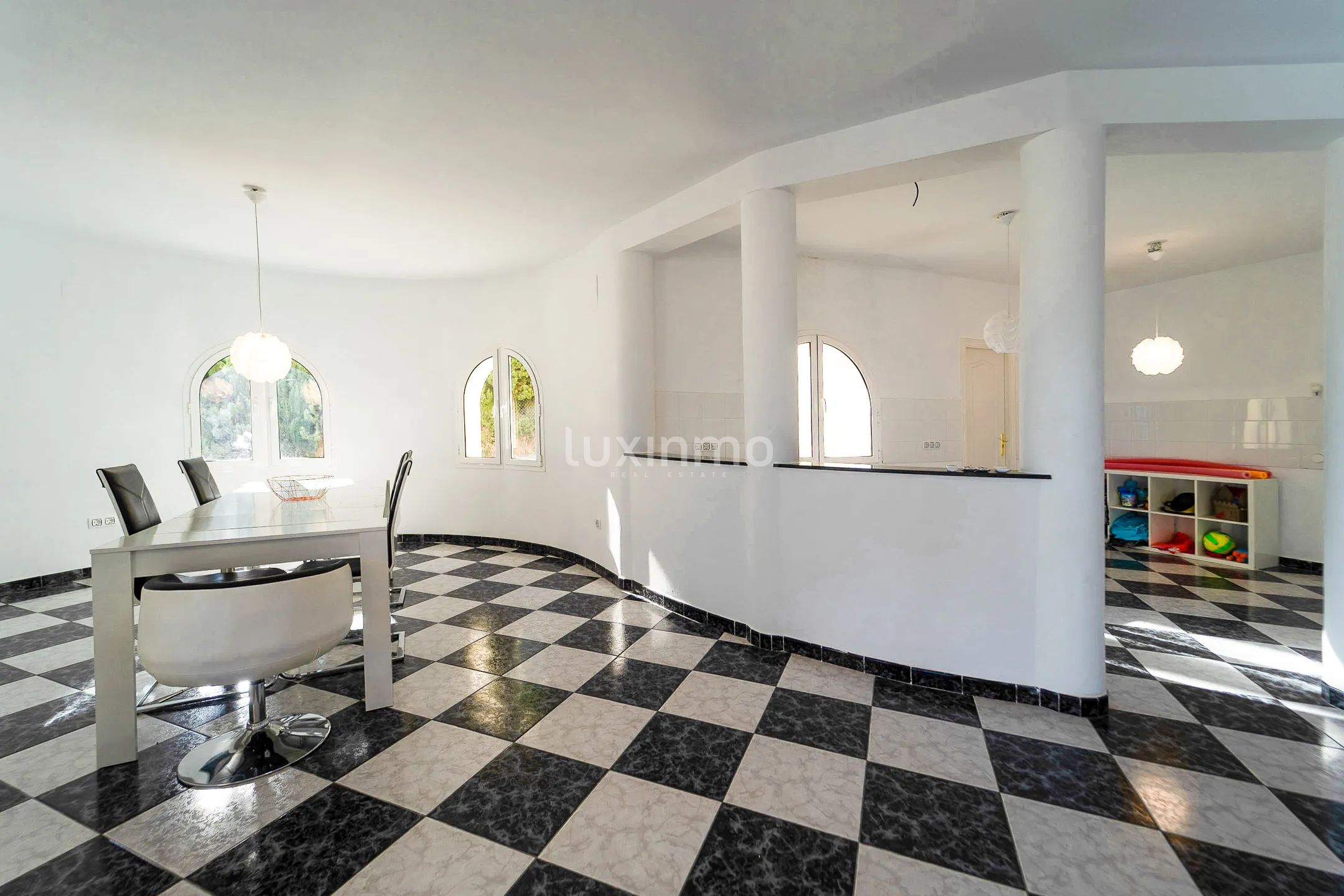 Stunning mediterranean style villa with sea views in Calpe — photo 23