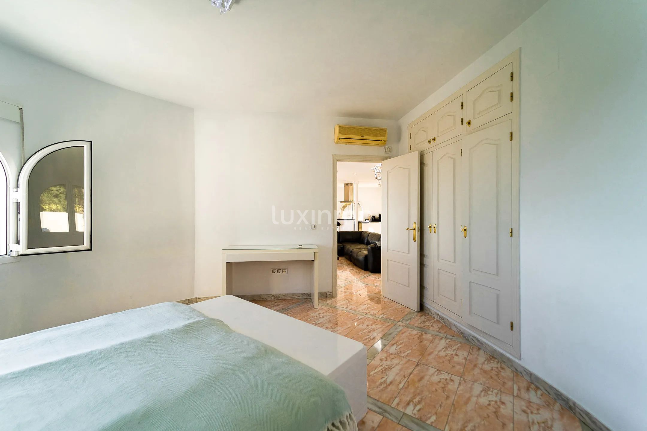 Stunning mediterranean style villa with sea views in Calpe — photo 13