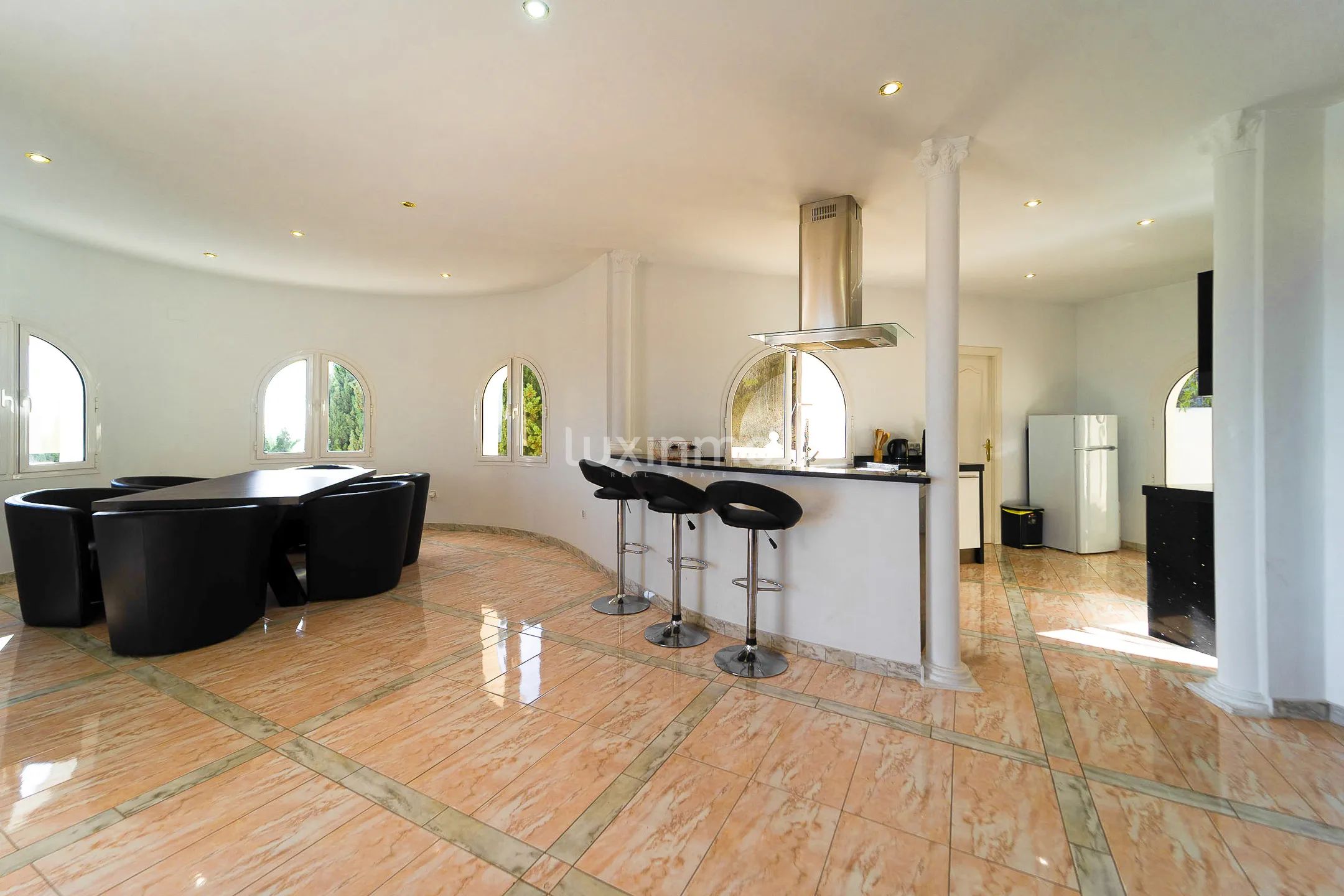 Stunning mediterranean style villa with sea views in Calpe — photo 5