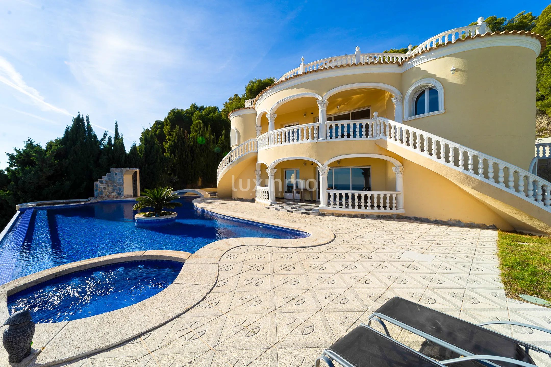 Stunning mediterranean style villa with sea views in Calpe — photo 2