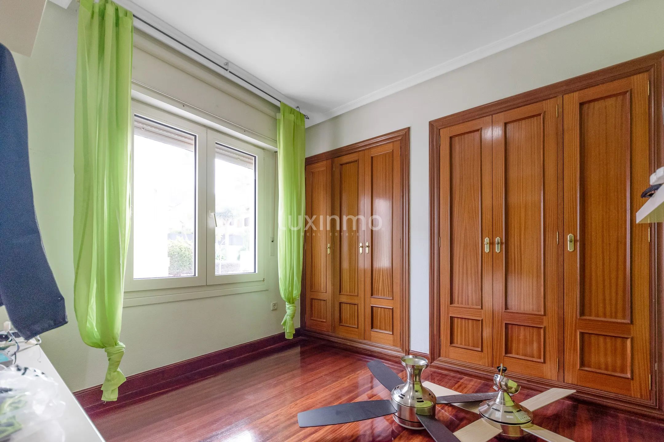 Uroczy dom w zabudowie bliźniaczej na sprzedaż w Albir — photo 26
