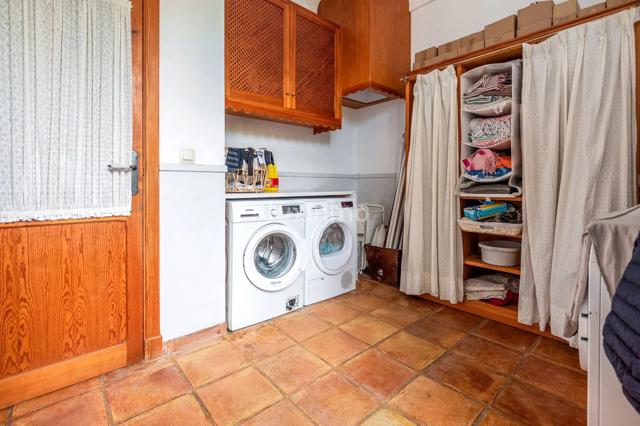 Finca reformada con casa de invitados y piscina en Mutxamel — photo 38