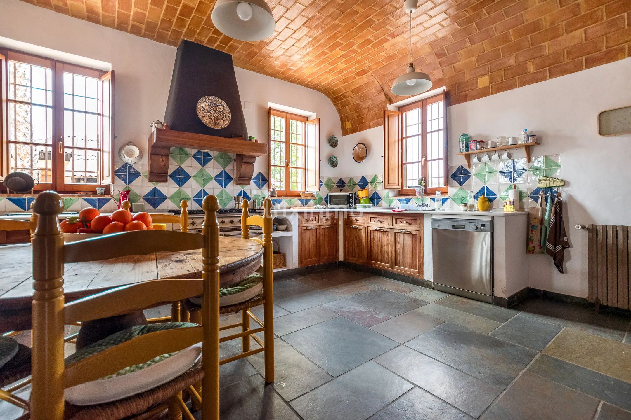 Finca reformada con casa de invitados y piscina en Mutxamel — photo 9