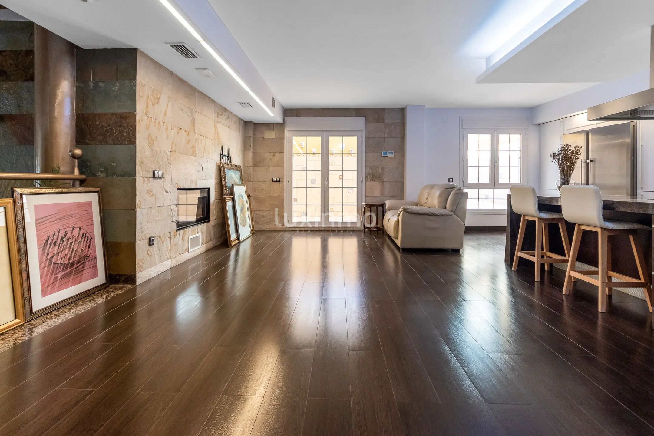 Luxuriöse Doppelhaushälfte in Mutxamel Centre mit atemberaubender Ausstattung — photo 10