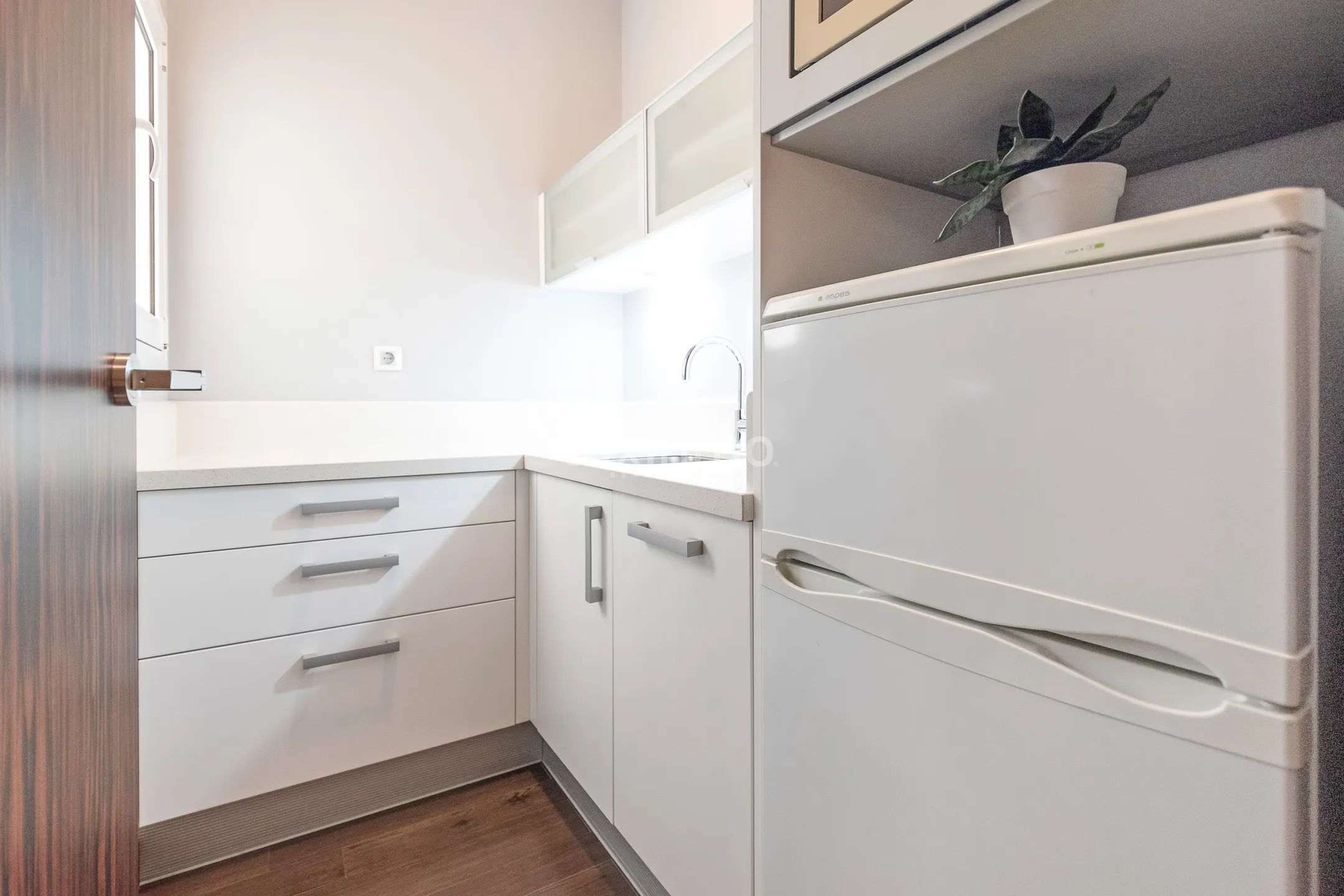 Luxuriöse Doppelhaushälfte in Mutxamel Centre mit atemberaubender Ausstattung — photo 34