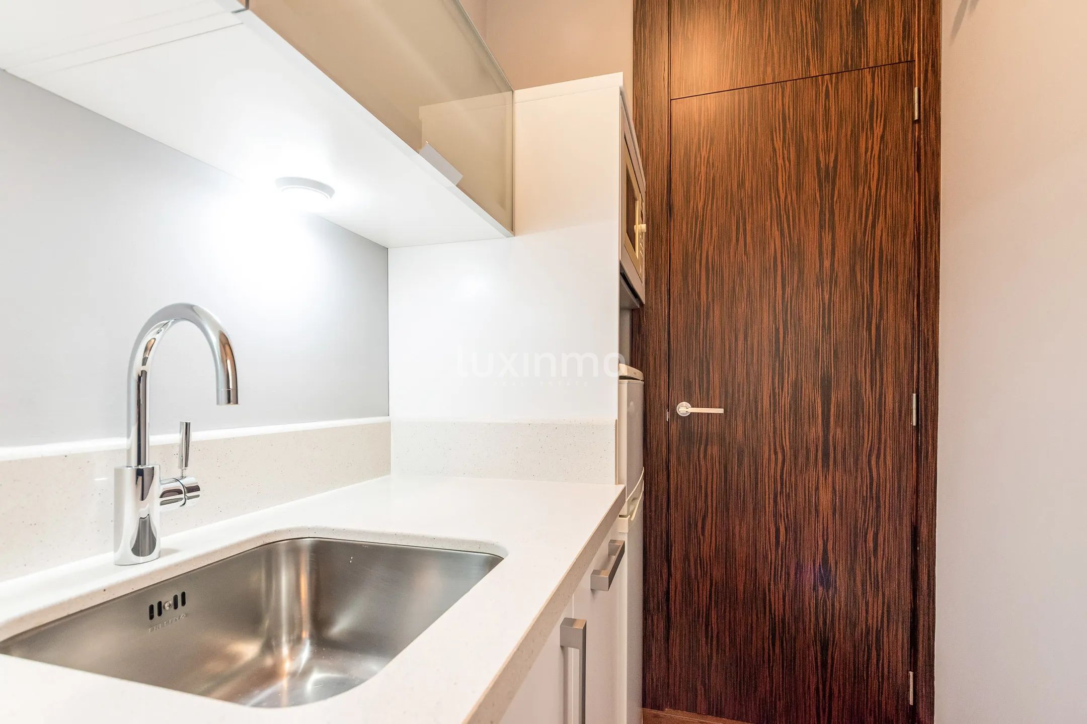 Luxuriöse Doppelhaushälfte in Mutxamel Centre mit atemberaubender Ausstattung — photo 35