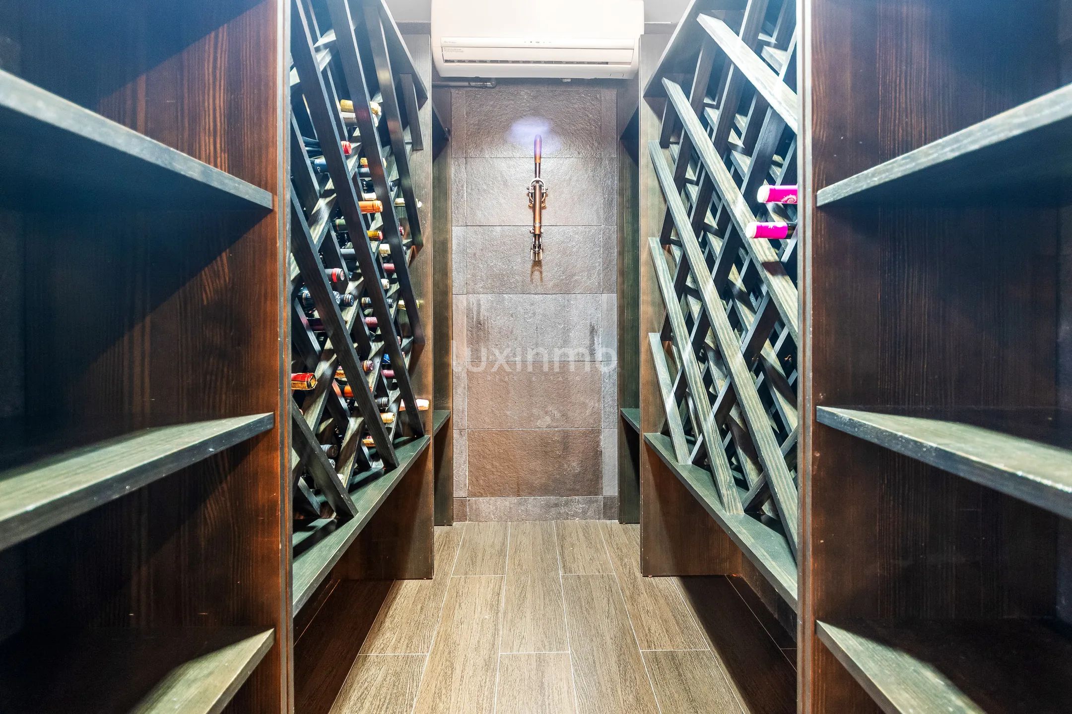 Luxuriöse Doppelhaushälfte in Mutxamel Centre mit atemberaubender Ausstattung — photo 16