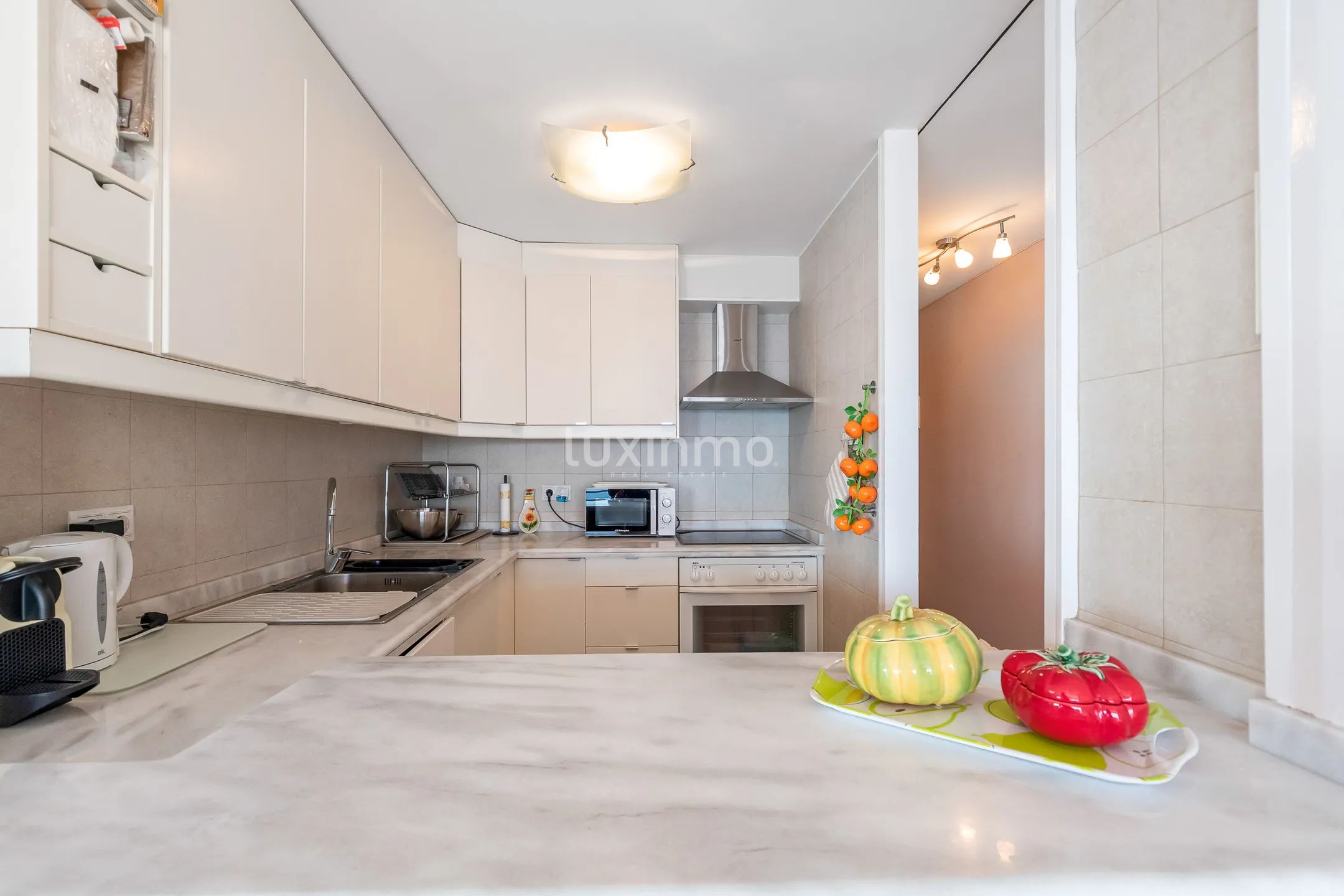 Refurbished penthouse with stunning harbour and sea views in El Campello — photo 15