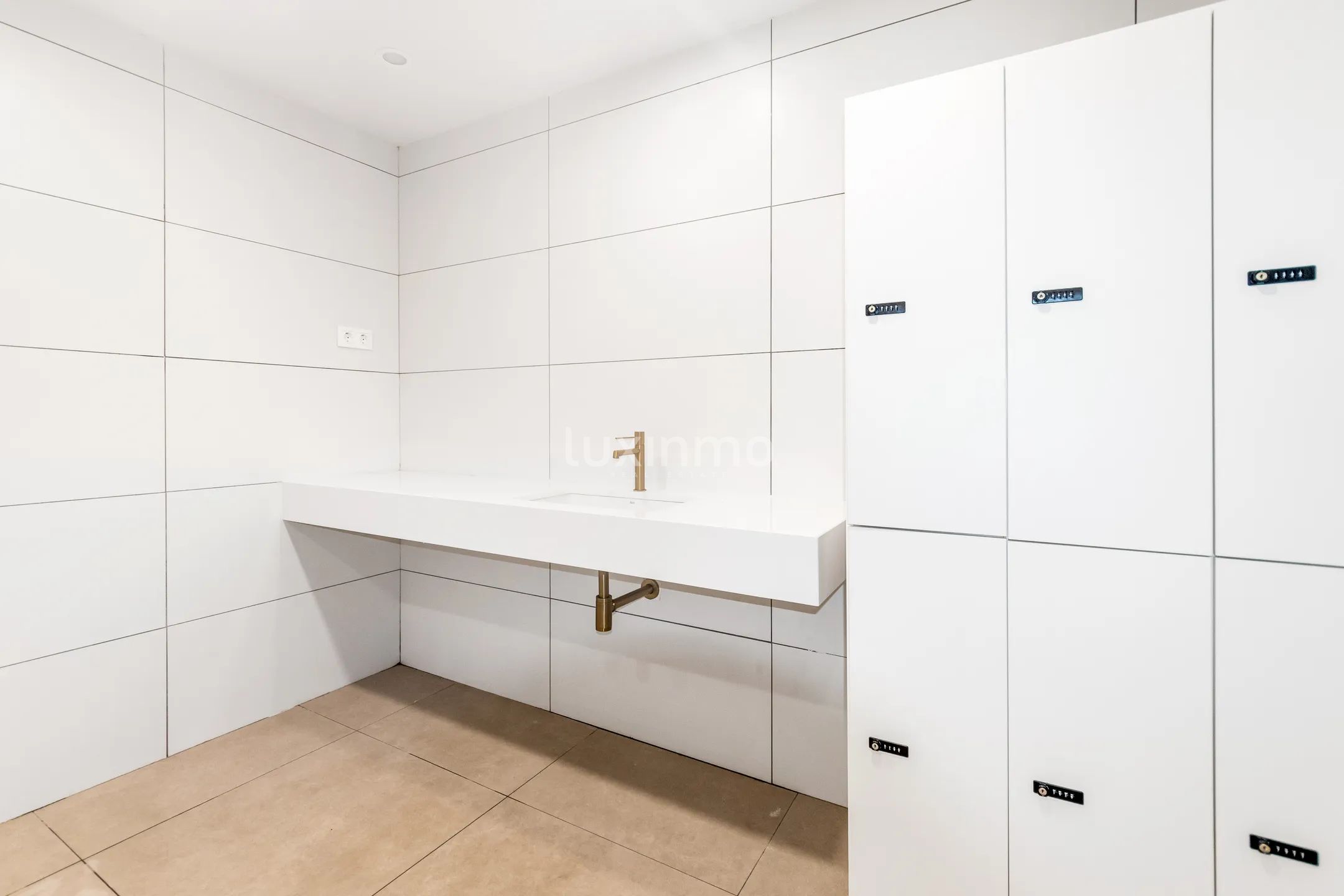 Prachtig appartement met uitzicht op zee te koop in Benidorm — photo 19