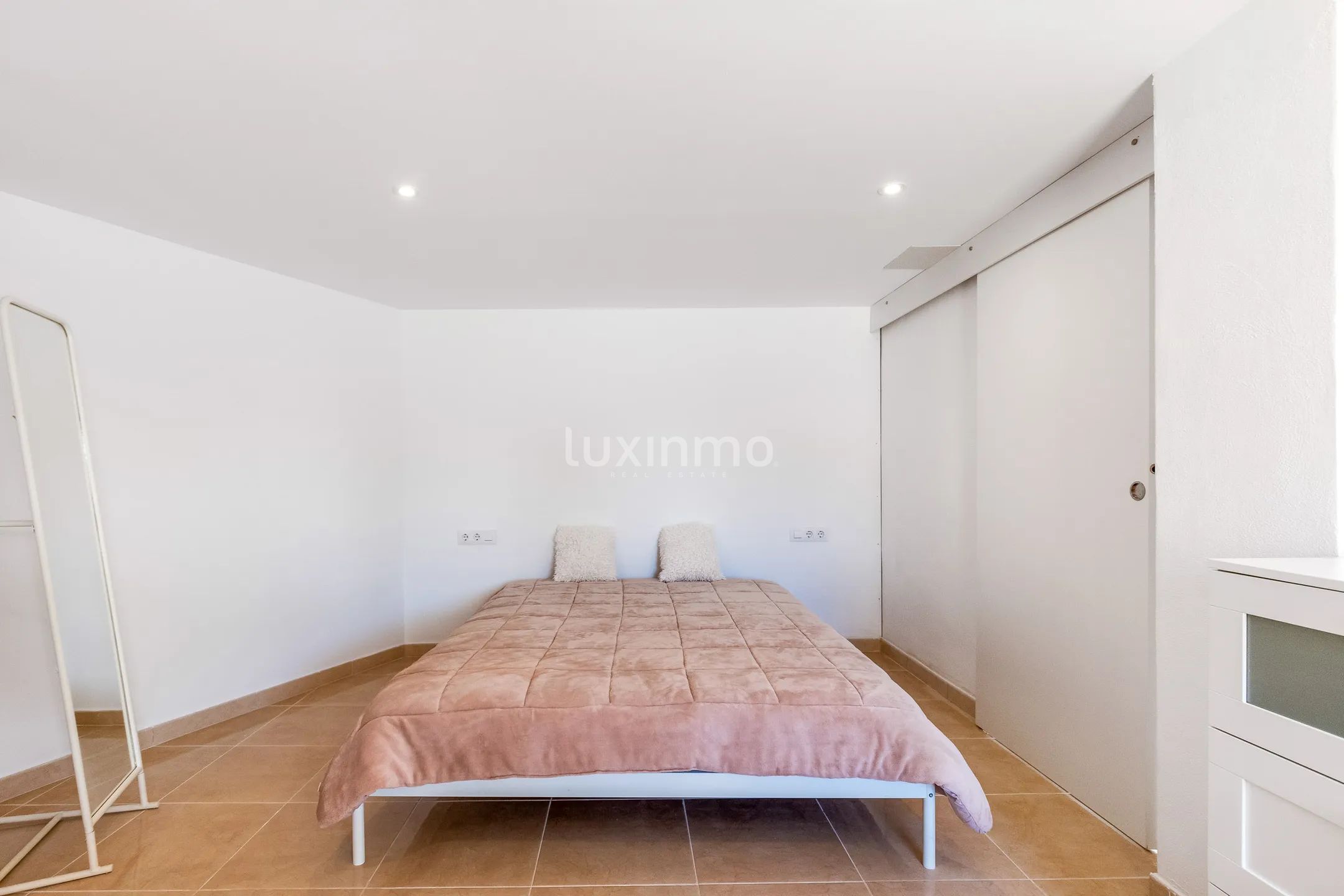 Finca en Muchamiel con huerto de olivos en venta — photo 16