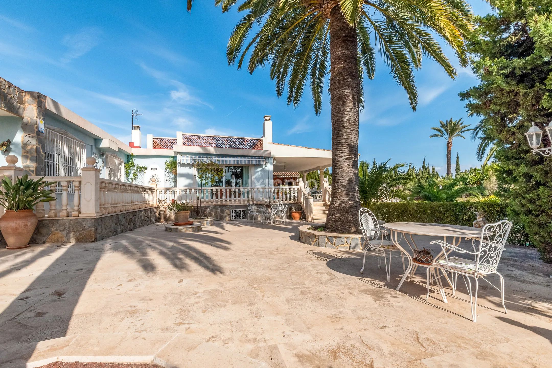 Willa z basenem na sprzedaż w Alfaz — photo 28