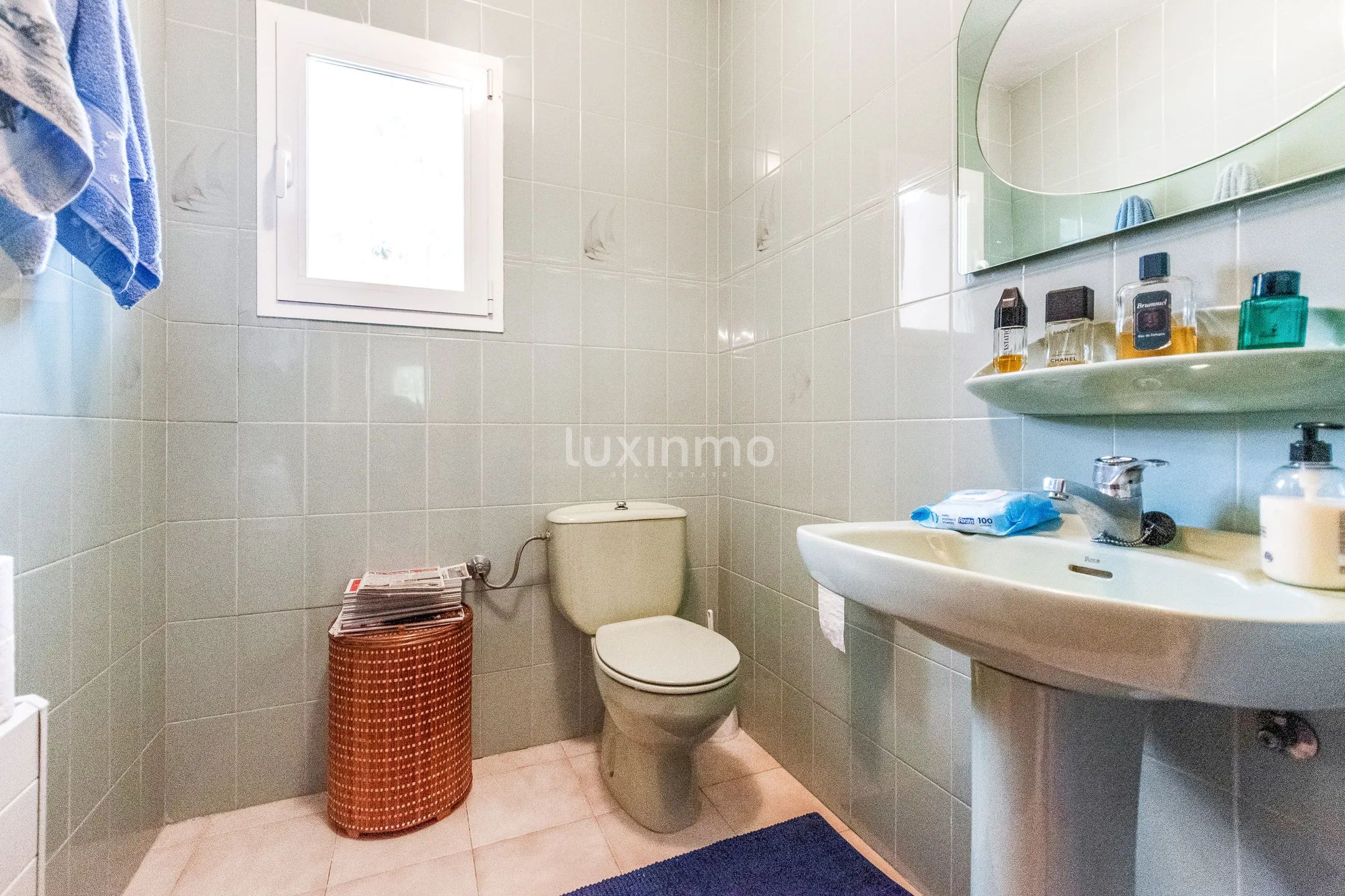 Mediterrane villa te koop met zeezicht in Alfas del Pi — photo 26