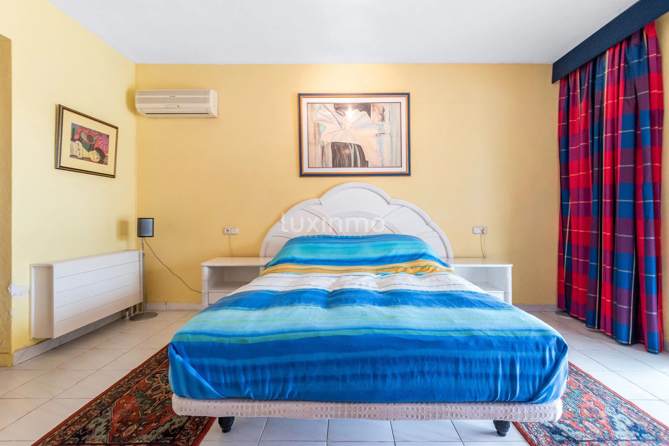 Mediterrane villa te koop met zeezicht in Alfas del Pi — photo 18