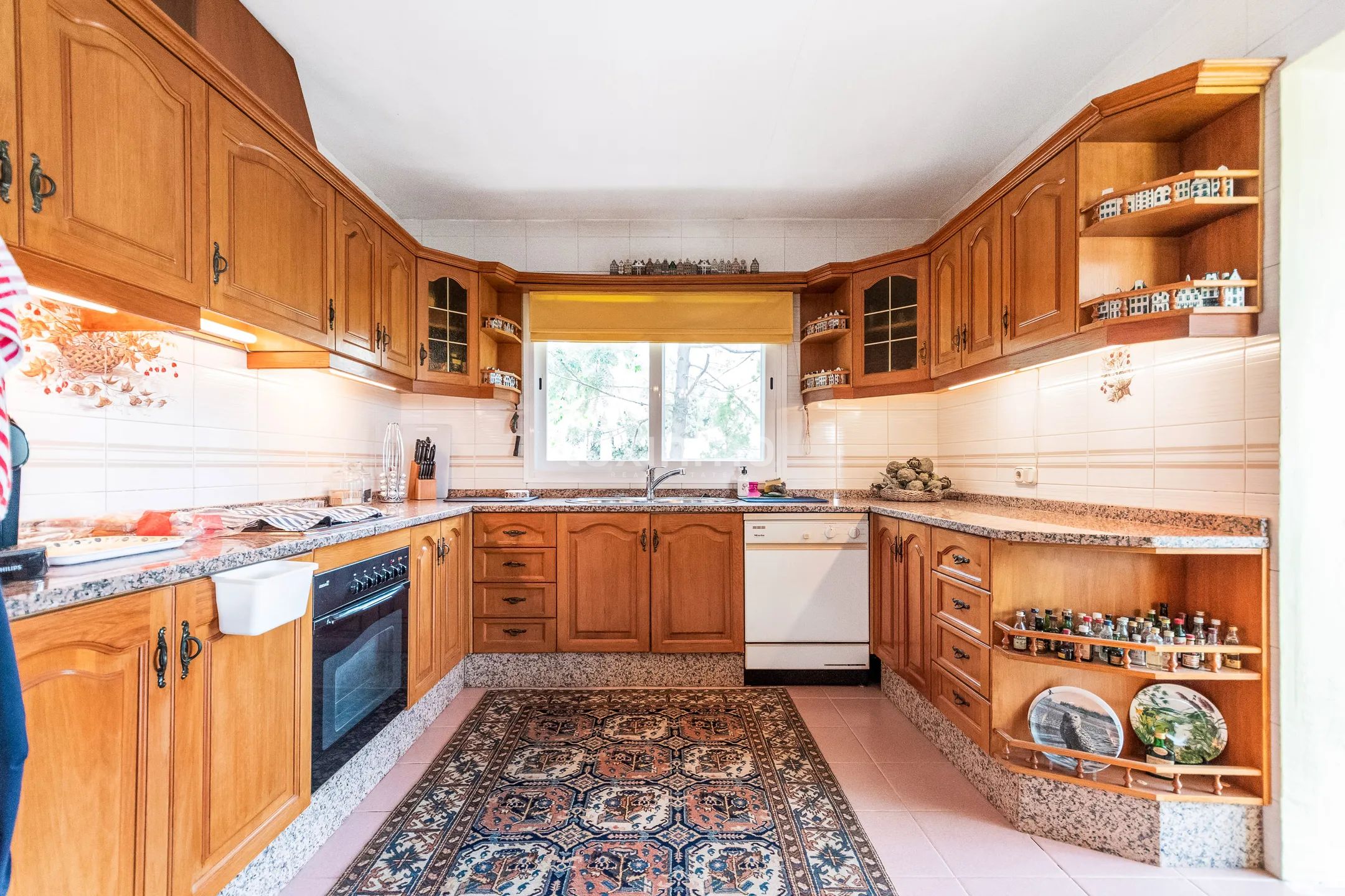 Mediterrane villa te koop met zeezicht in Alfas del Pi — photo 12