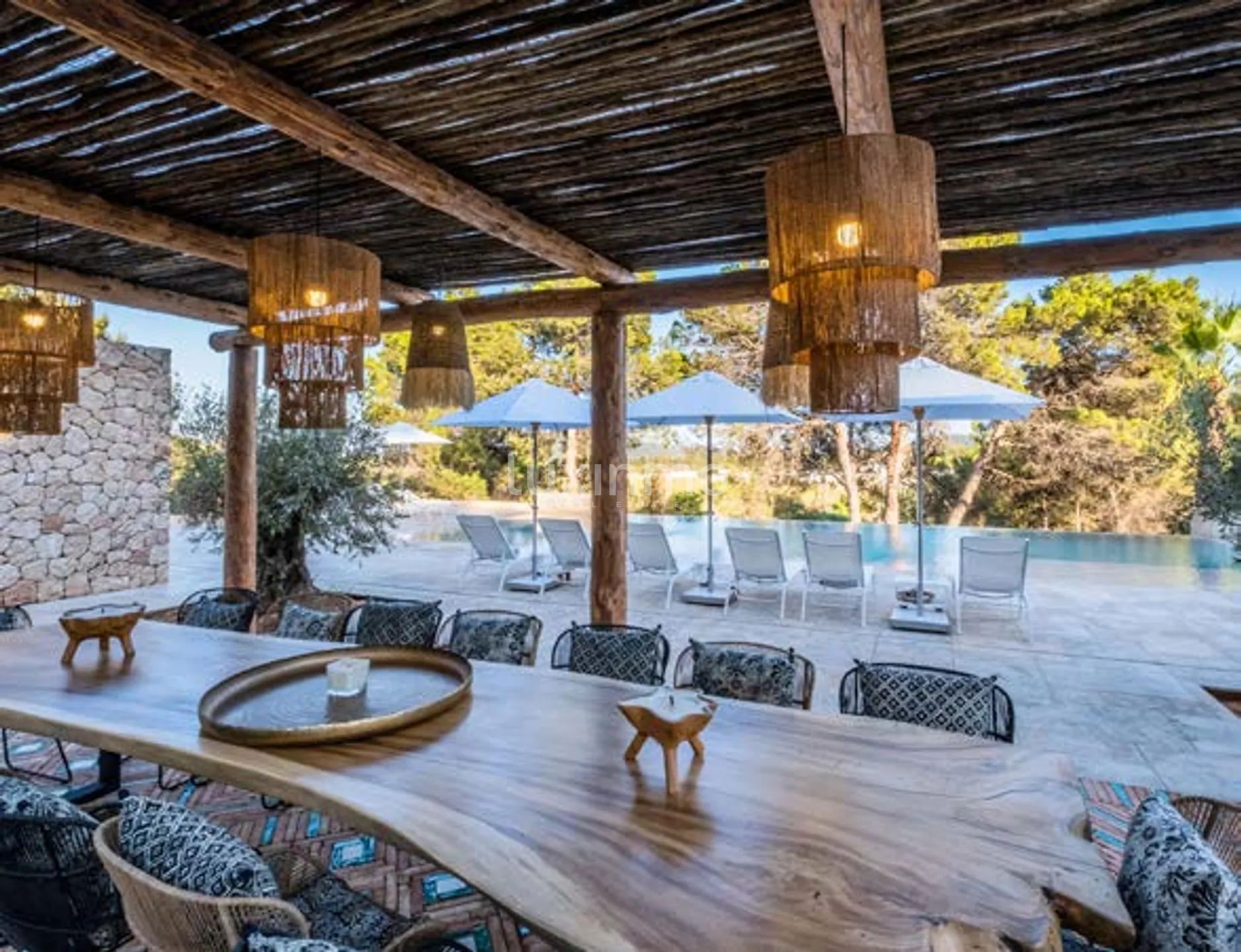 Nowo wybudowana willa z oszałamiającymi widokami położona w bardzo prywatnej części Sa Caleta na Ibizie — photo 9