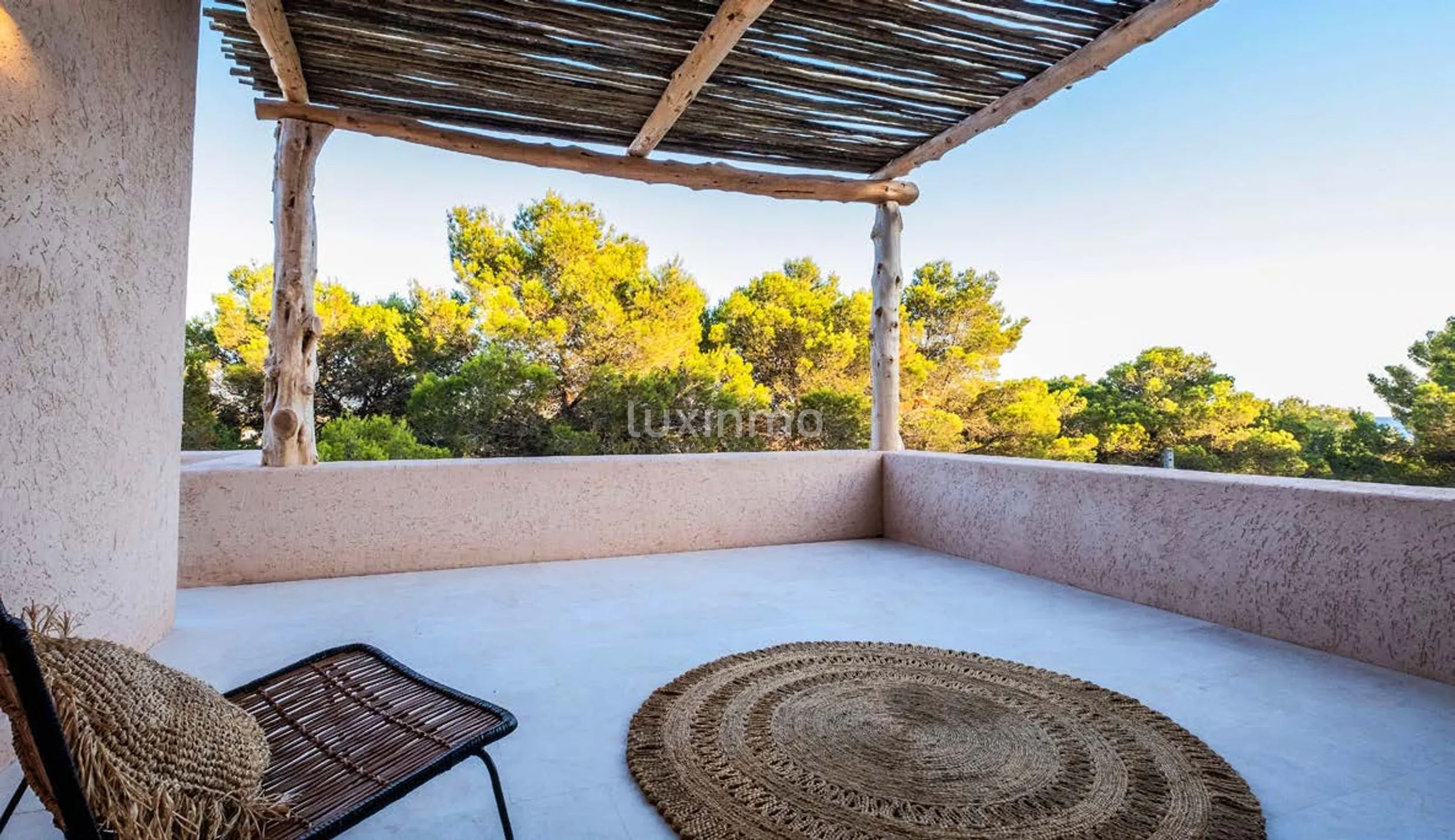Nowo wybudowana willa z oszałamiającymi widokami położona w bardzo prywatnej części Sa Caleta na Ibizie — photo 30