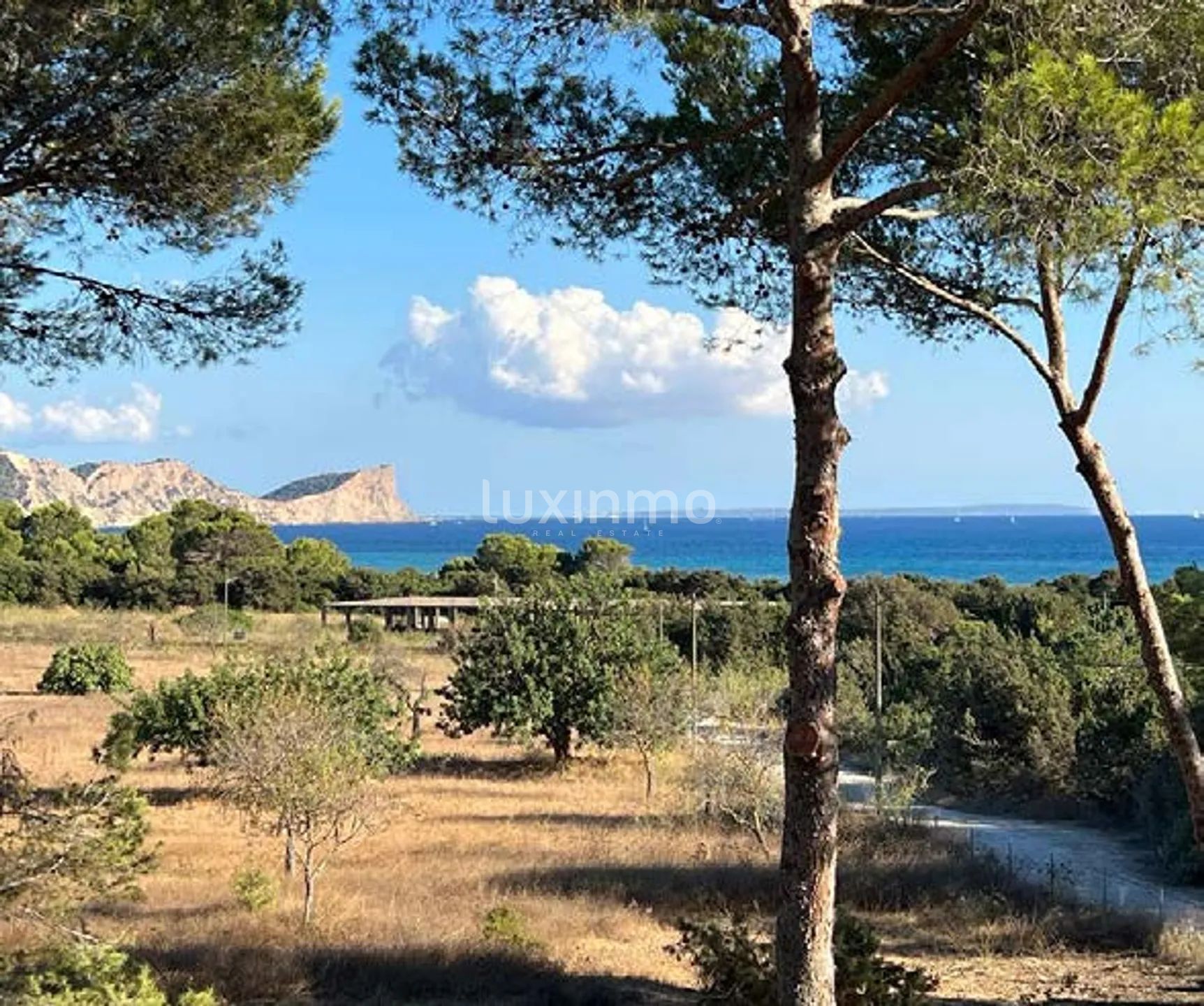 Newly Built Villa with Stunning Views located in very private area of Sa Caleta, Ibiza — photo 10